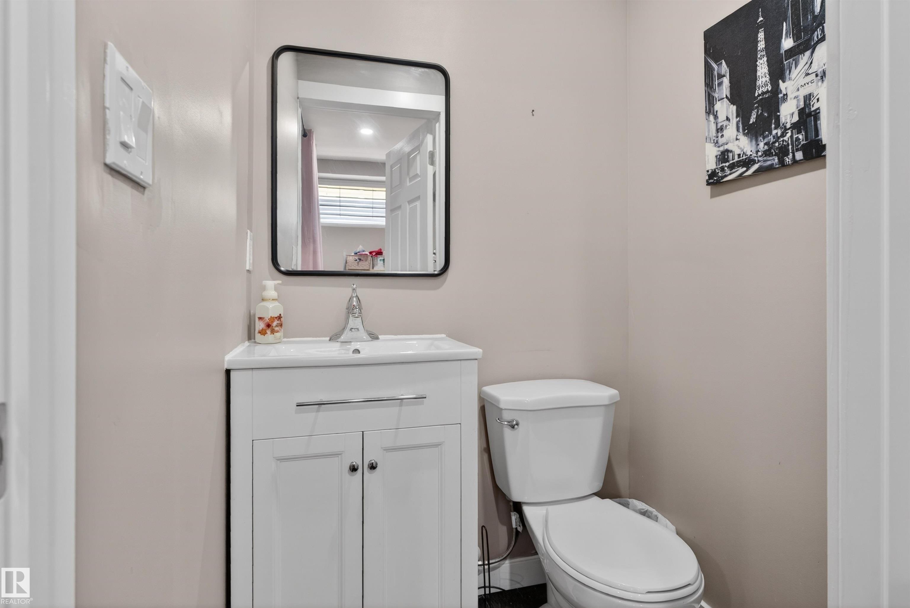 https://zimg.paragon.ice.com/ParagonImages/Property/PM/RAE/225401643/31/0/0/39bb93baa290e3b63361a5afe01b24ec/1/ac558beef5ce952e8aa862f3529cc67c/225401643-6f4684ba-30b7-440b-9ebe-b810d18dbc33.JPG