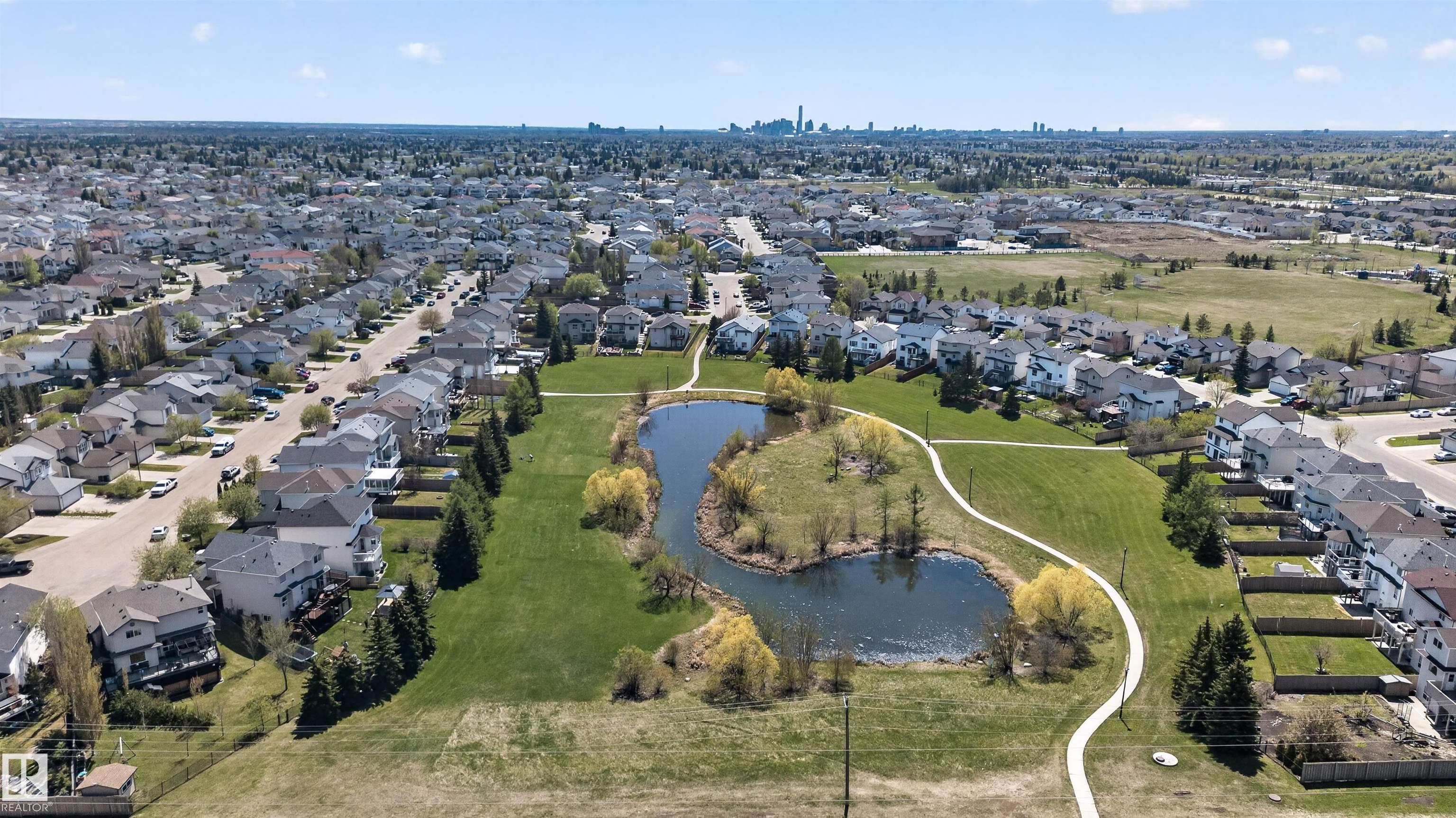 https://zimg.paragon.ice.com/ParagonImages/Property/PM/RAE/225401643/45/0/0/a02fb04a8a220c489202fe65229e48eb/1/ac558beef5ce952e8aa862f3529cc67c/225401643-205d4f58-c82d-4763-a0cd-cfb848746612.JPG