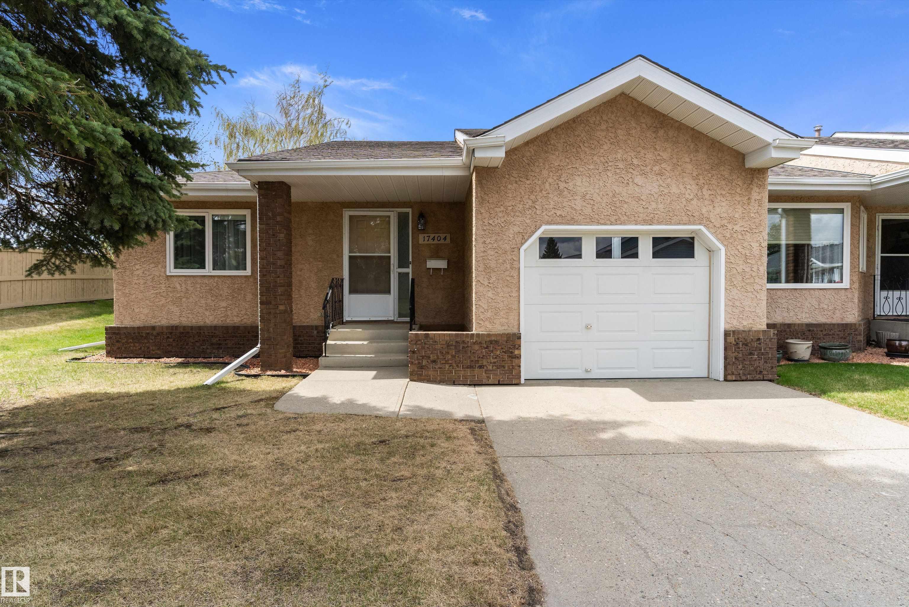 17404 Callingwood Road NW, Callingwood South, Edmonton