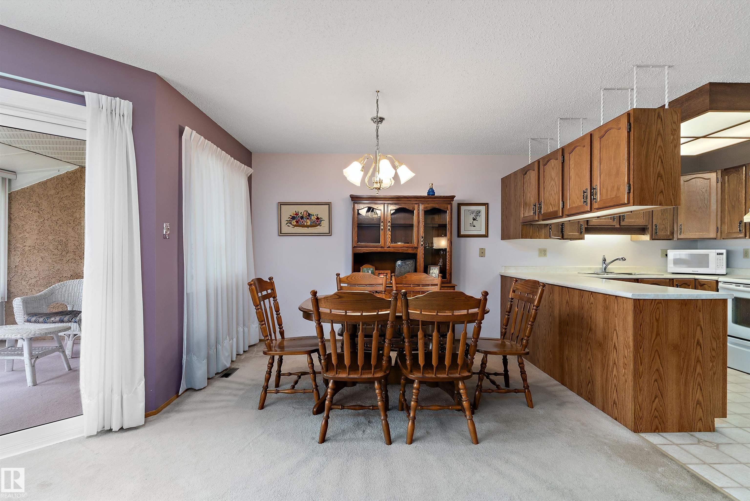 Photo 7 at 17404 Callingwood Road NW, Callingwood South, Edmonton
