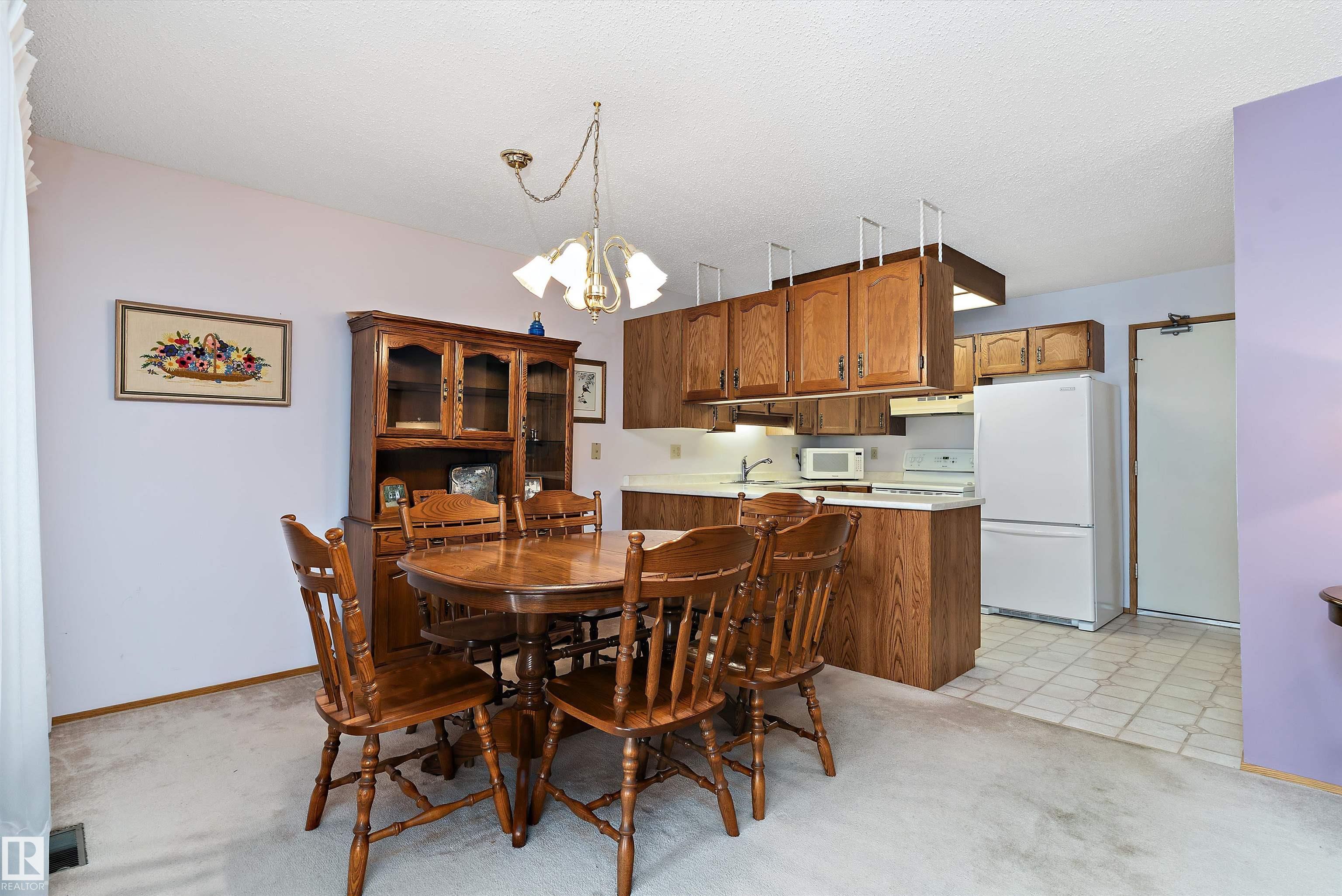 Photo 8 at 17404 Callingwood Road NW, Callingwood South, Edmonton
