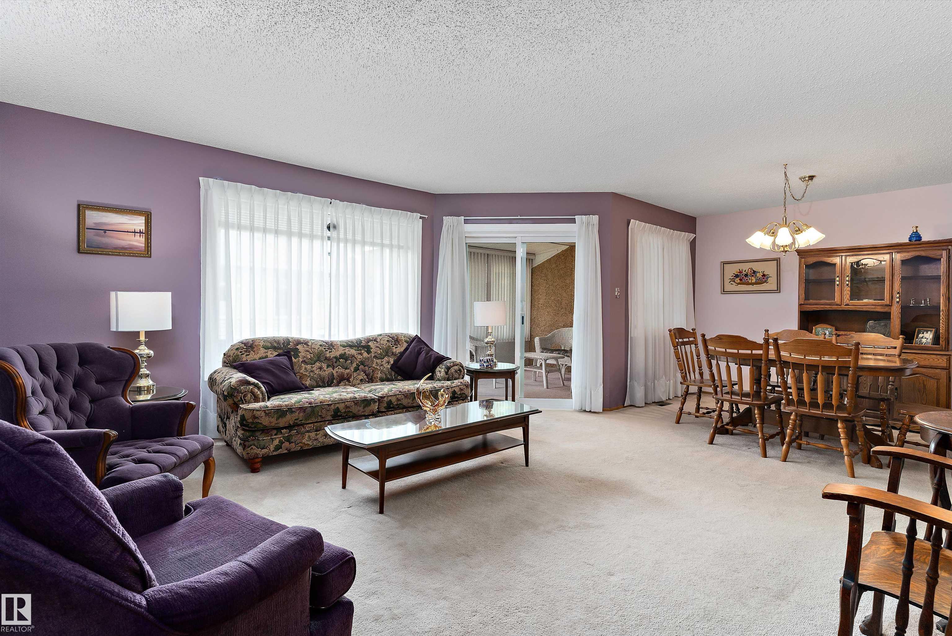 Photo 10 at 17404 Callingwood Road NW, Callingwood South, Edmonton