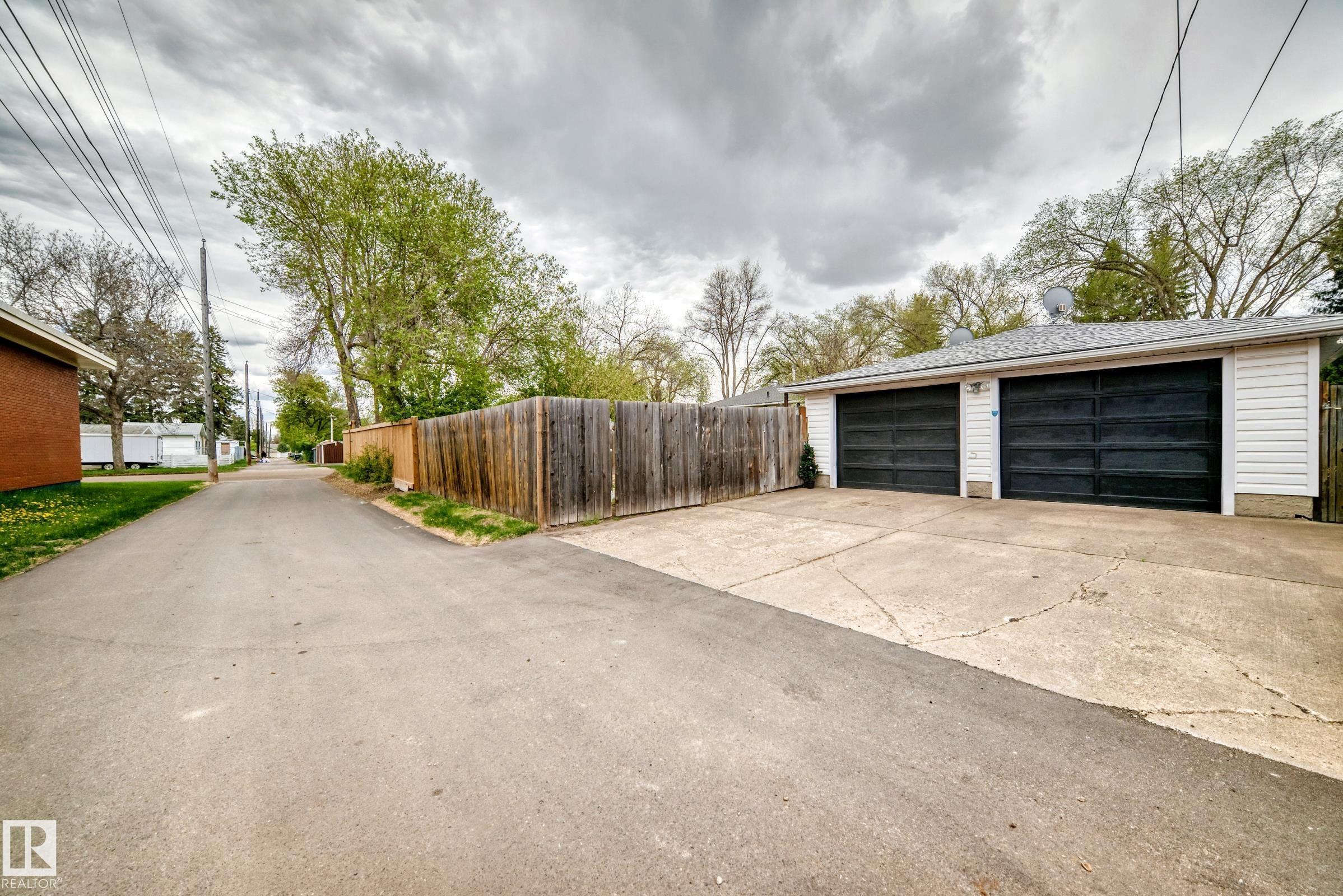 Photo 66 at 4006 115 Avenue NW, Beverly Heights, Edmonton