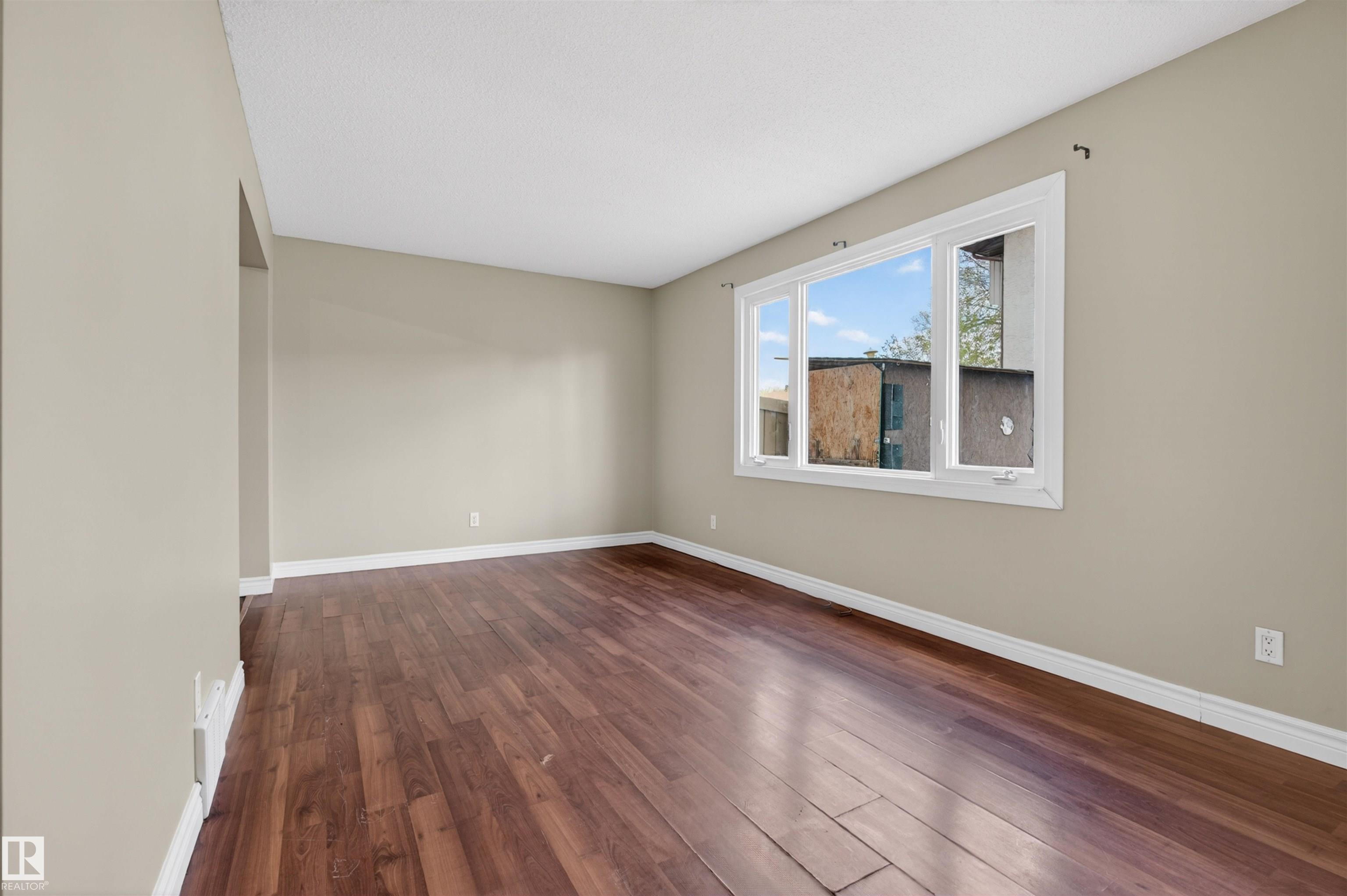 8 - 14105 82 Street NW, Kildare, Edmonton