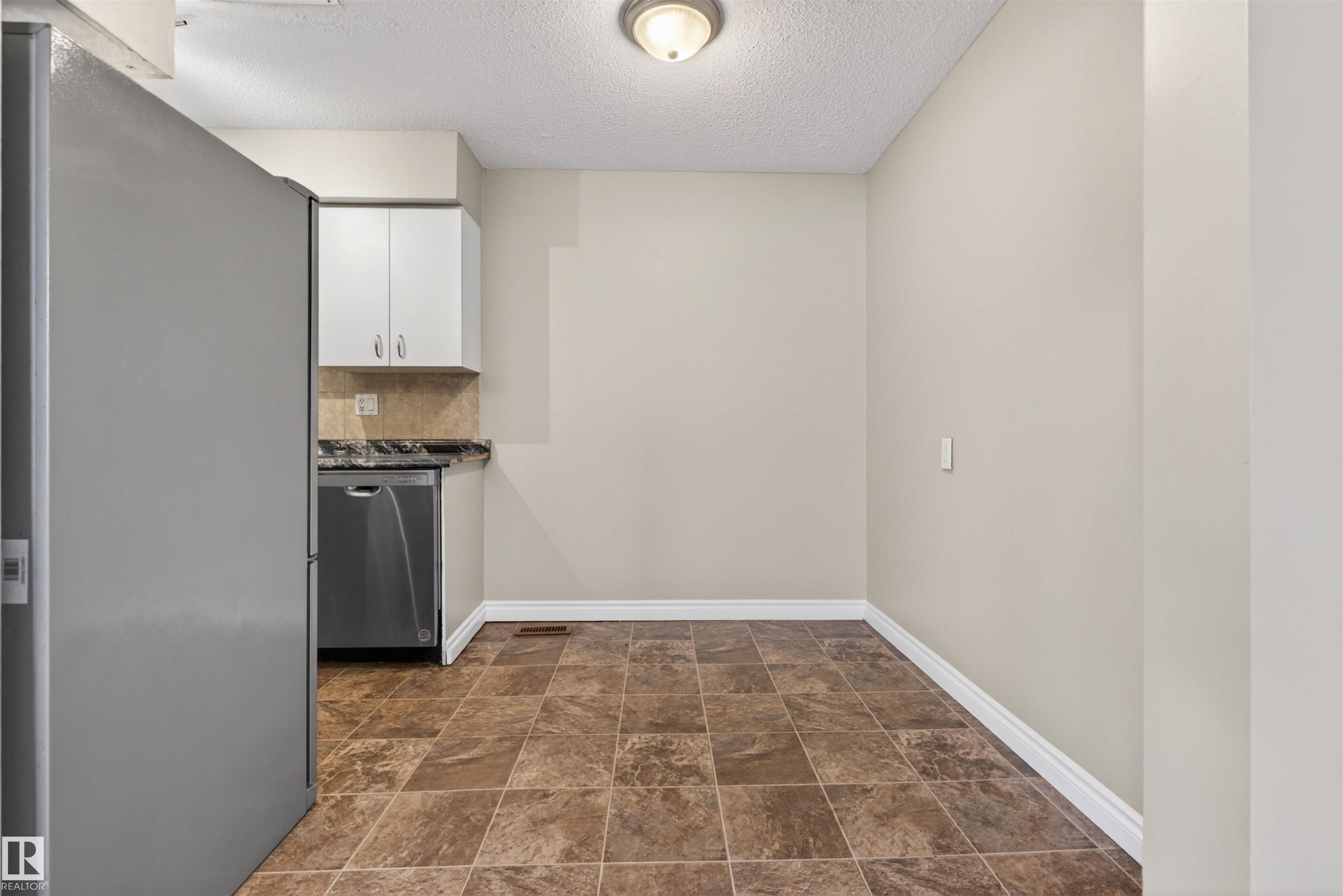 Photo 6 at 8 - 14105 82 Street NW, Kildare, Edmonton
