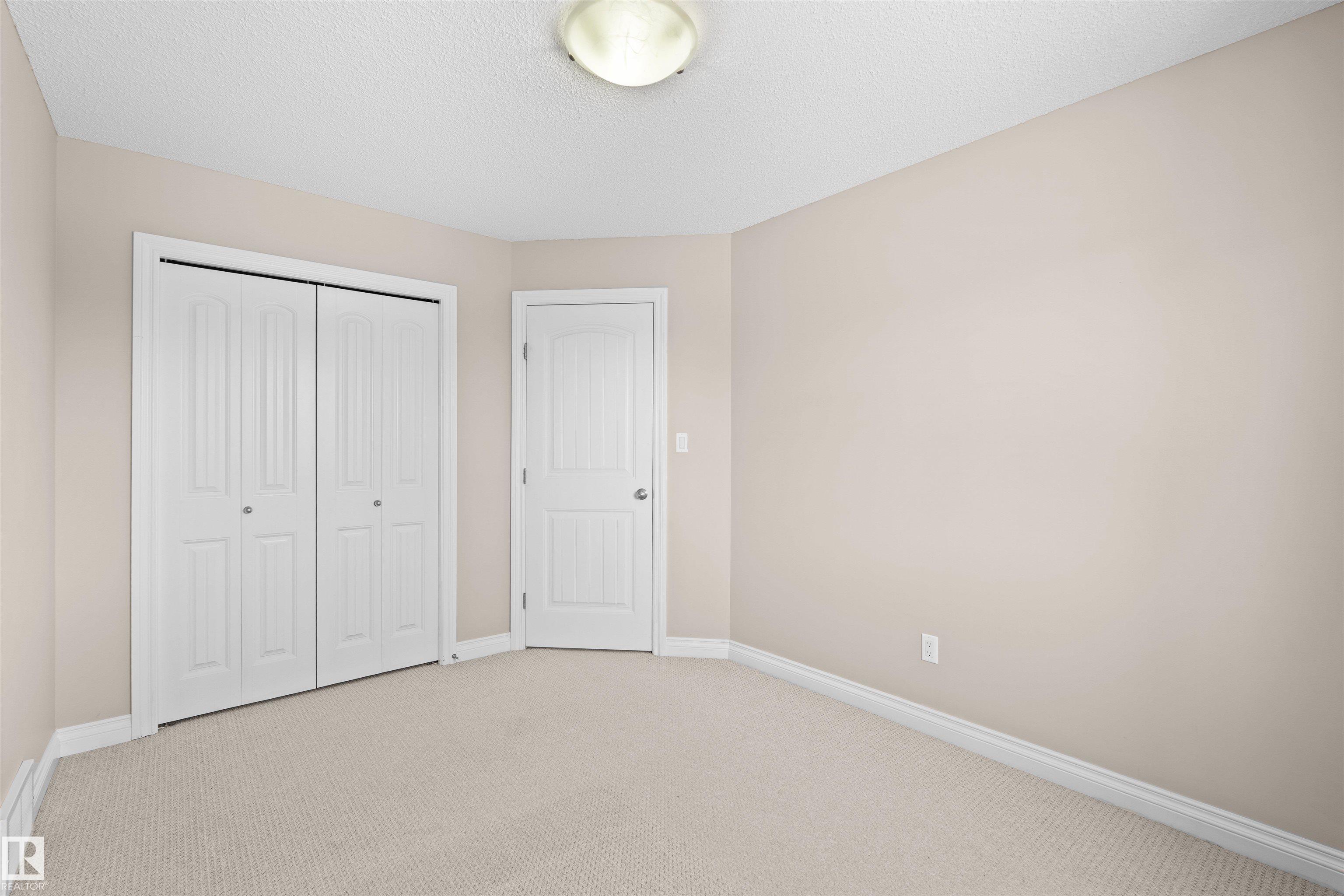 Photo 16 at 15504 102 Avenue NW, Canora, Edmonton