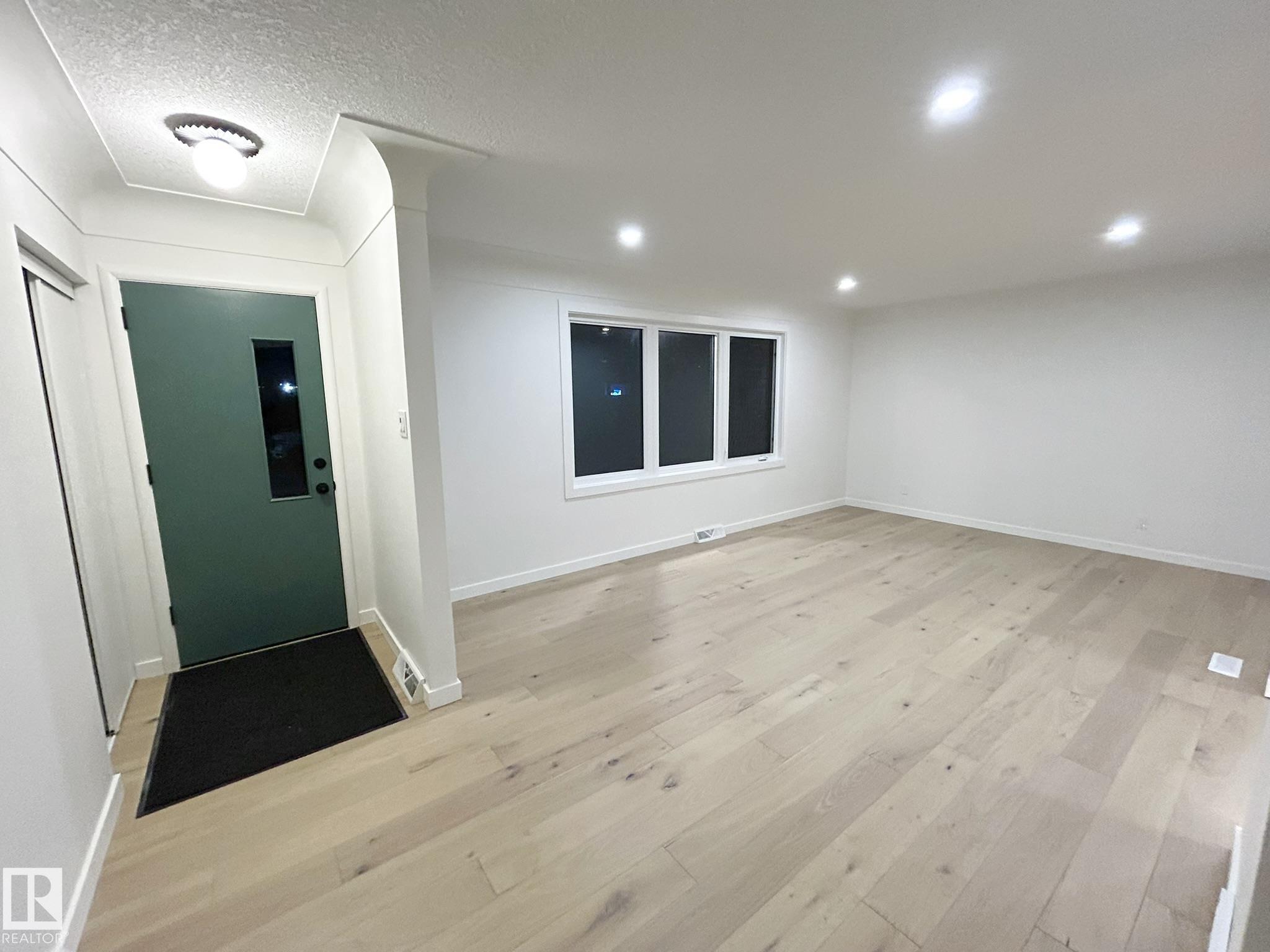 Photo 52 at 8516 64 Avenue NW, Argyll, Edmonton