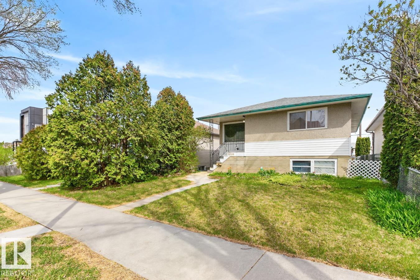8326 81 Avenue NW, King Edward Park, Edmonton