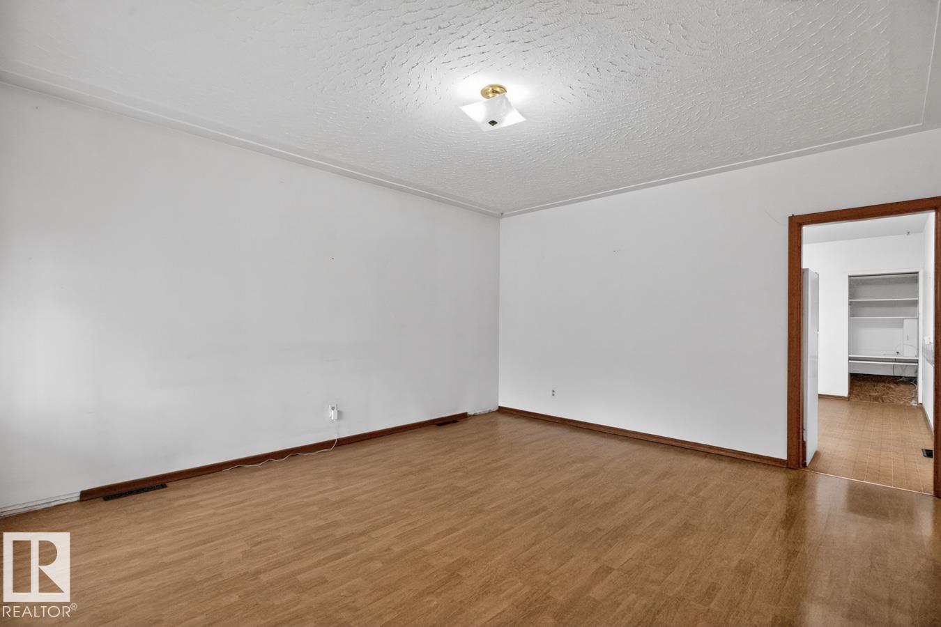 8326 81 Avenue NW, King Edward Park, Edmonton