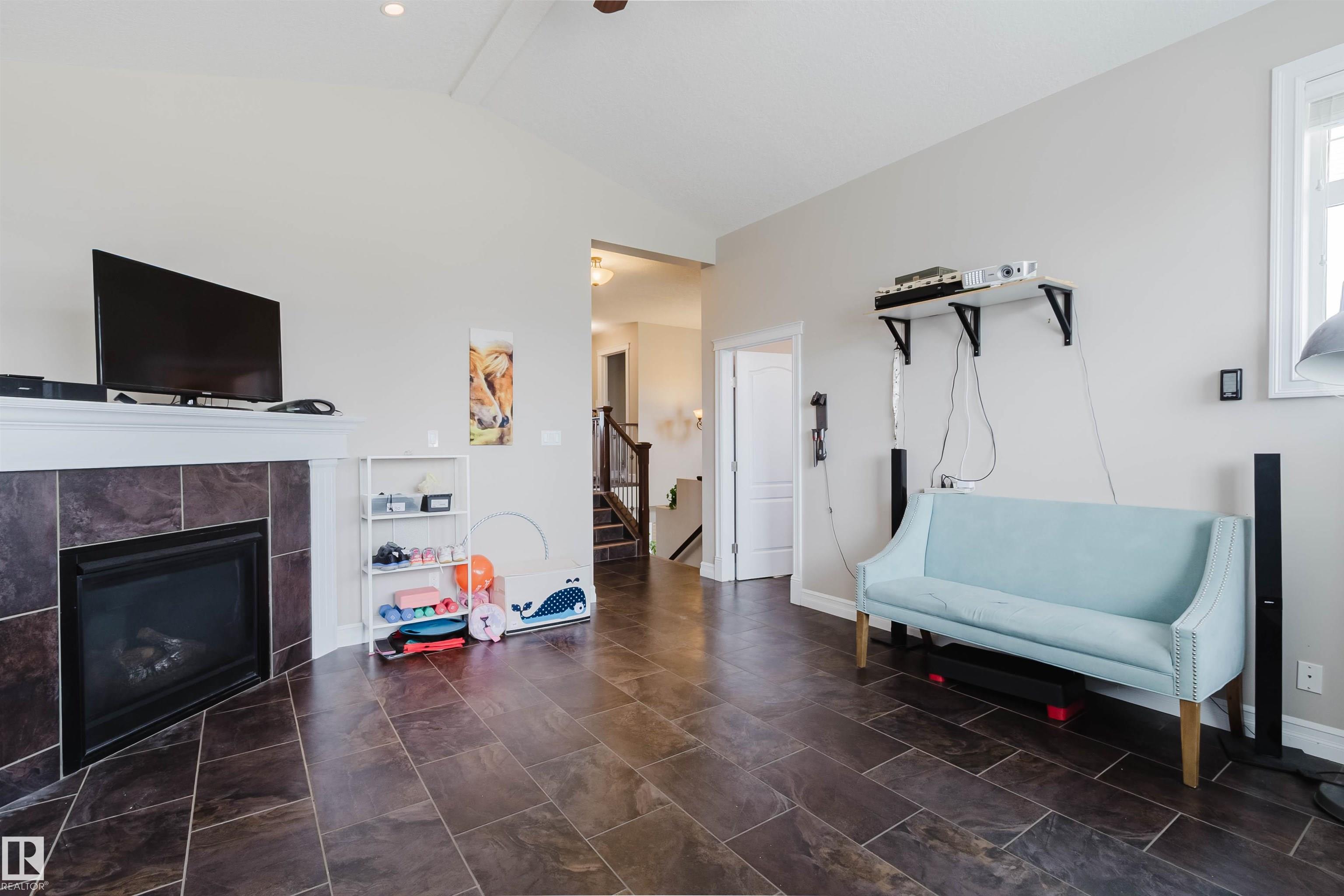 Photo 47 at 3412 Macneil Link NW, Magrath Heights, Edmonton