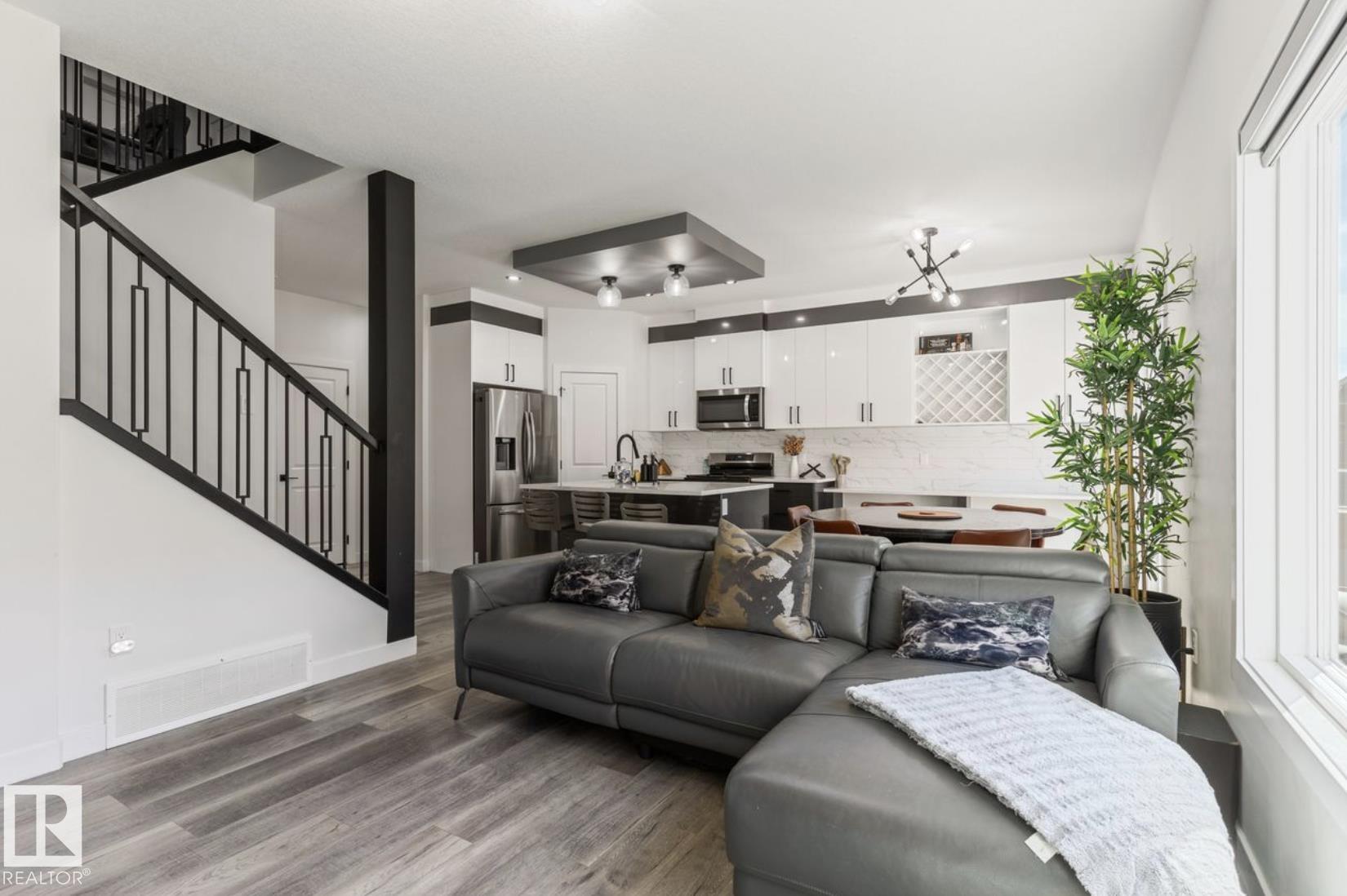 Photo 15 at 19703 29 Avenue NW, The Uplands, Edmonton