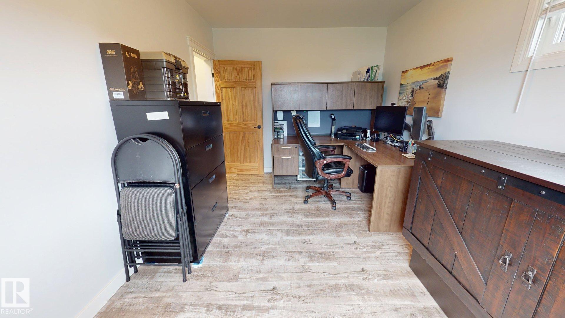 Photo 13 at 55268 Range Road 212, None, Rural Strathcona County