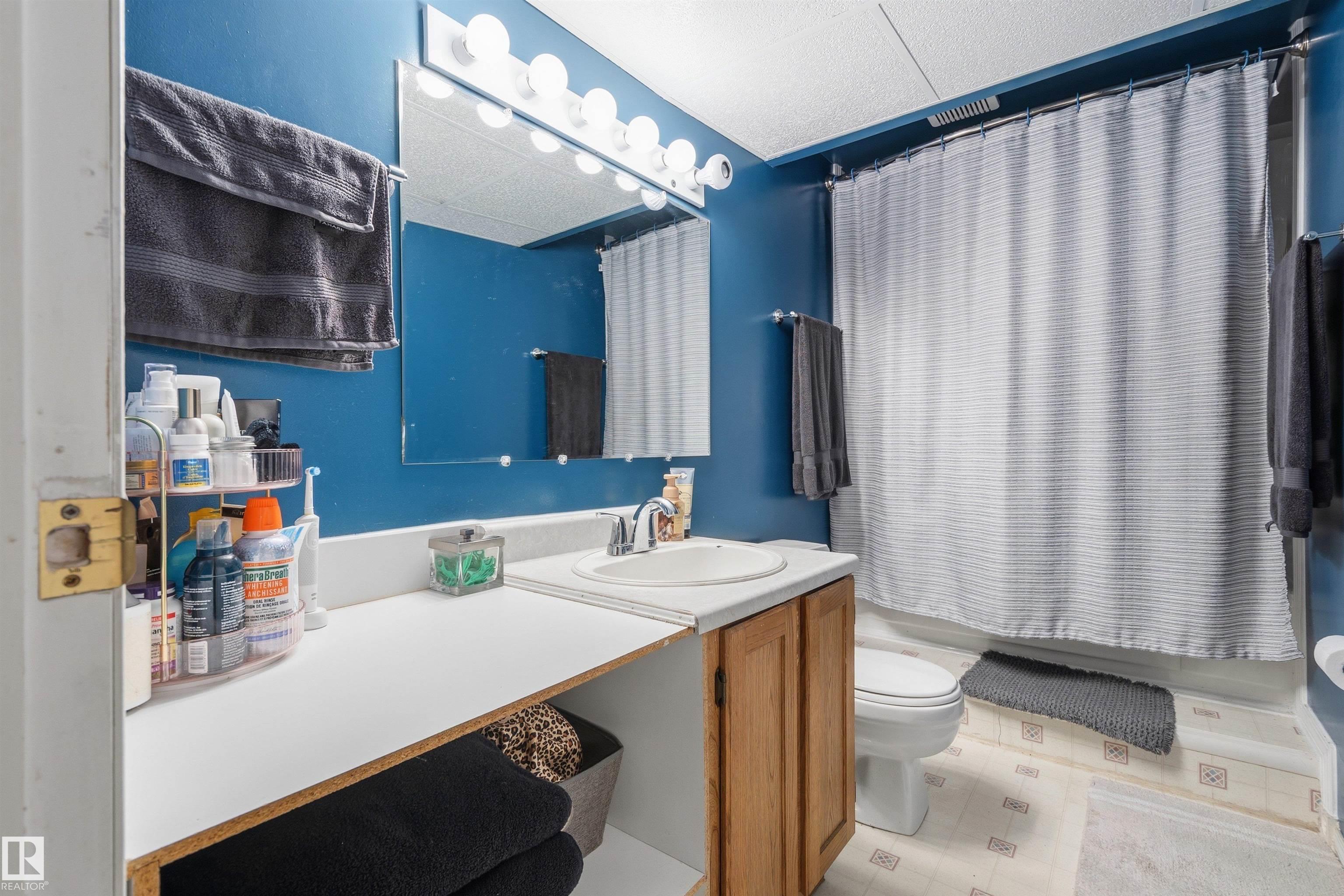 Photo 11 at 18648 57 Avenue NW, Jamieson Place, Edmonton