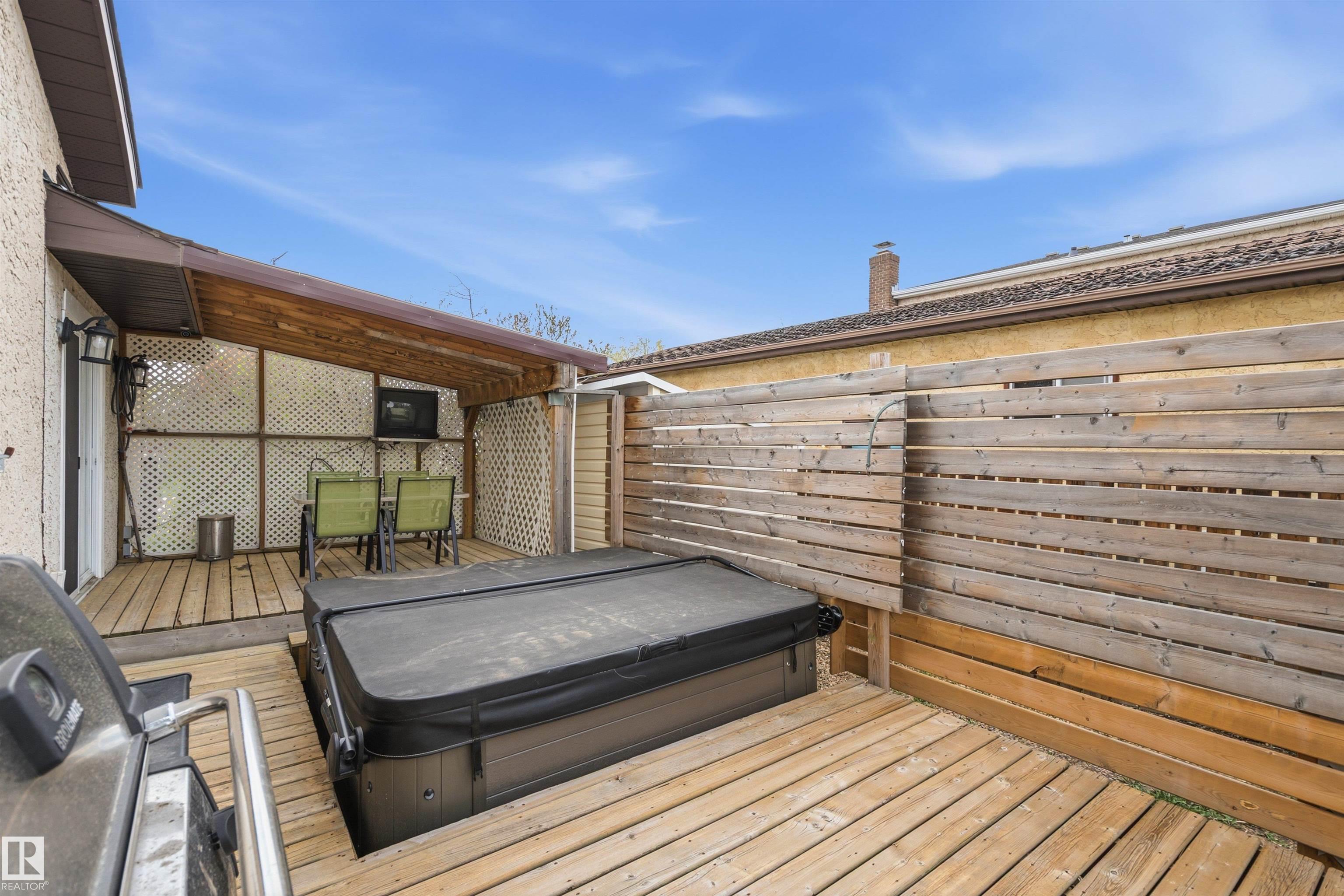 Photo 15 at 18648 57 Avenue NW, Jamieson Place, Edmonton