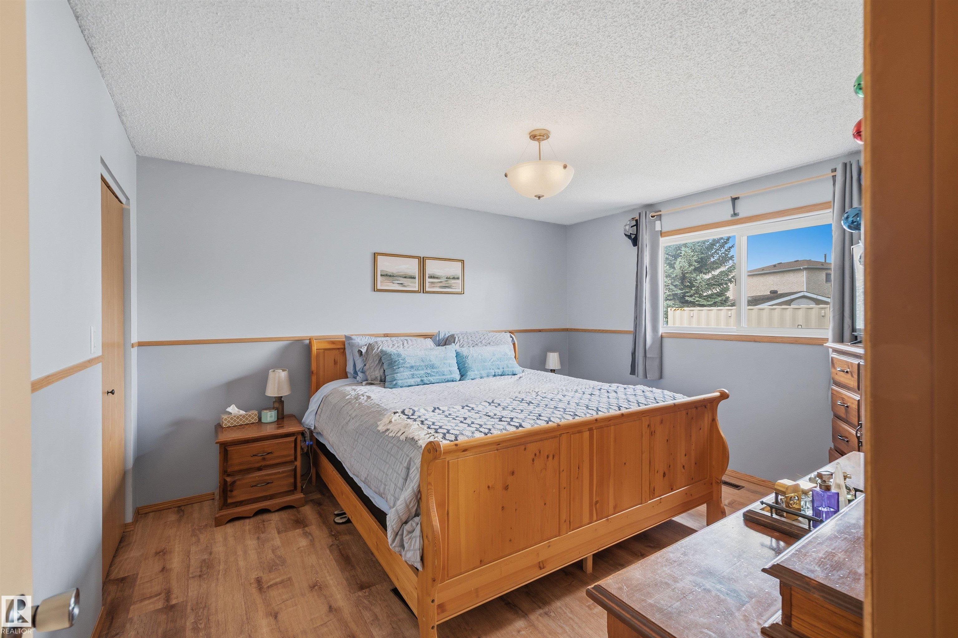 Photo 7 at 18648 57 Avenue NW, Jamieson Place, Edmonton