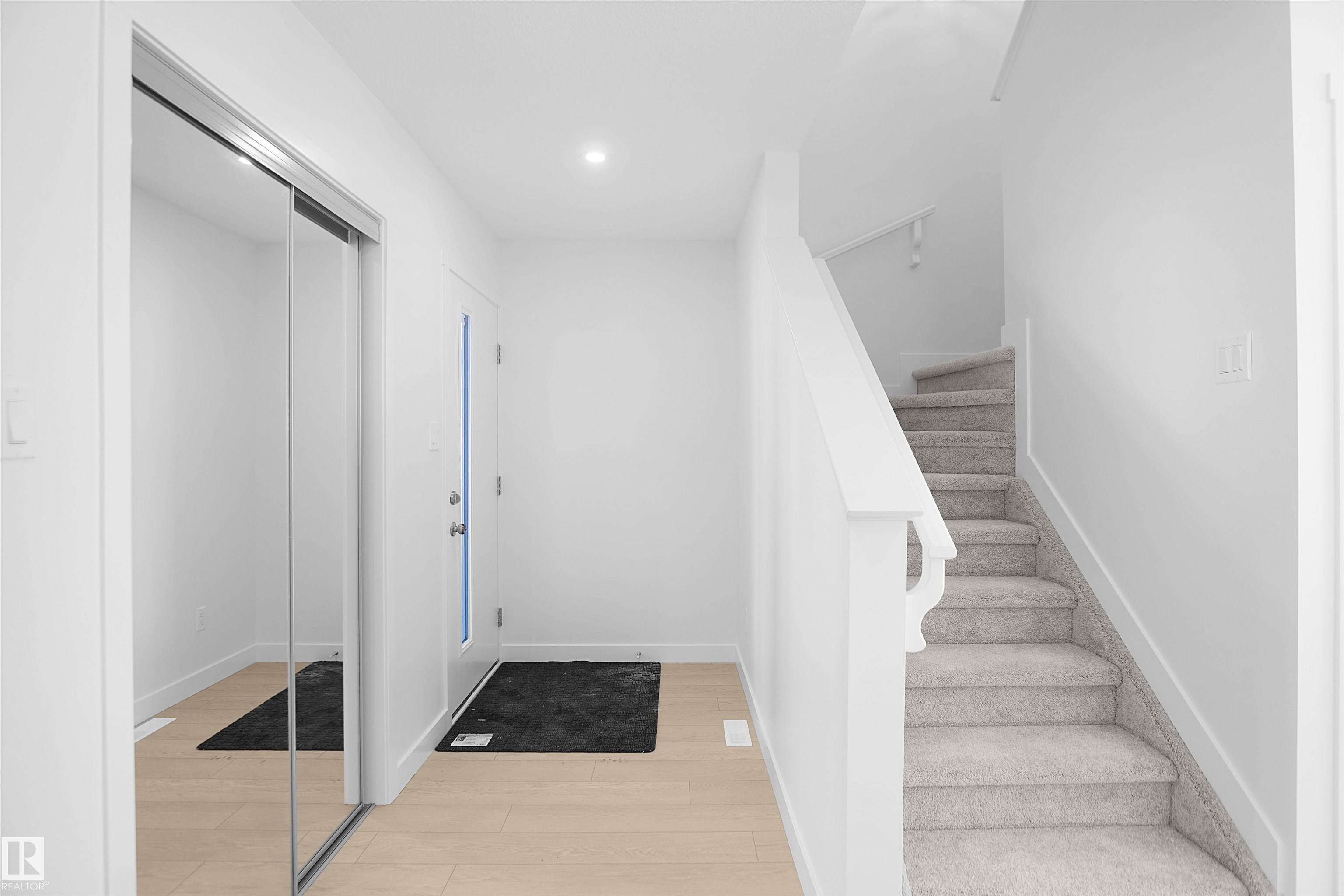 8891 Carson Way SW, Chappelle Area, Edmonton