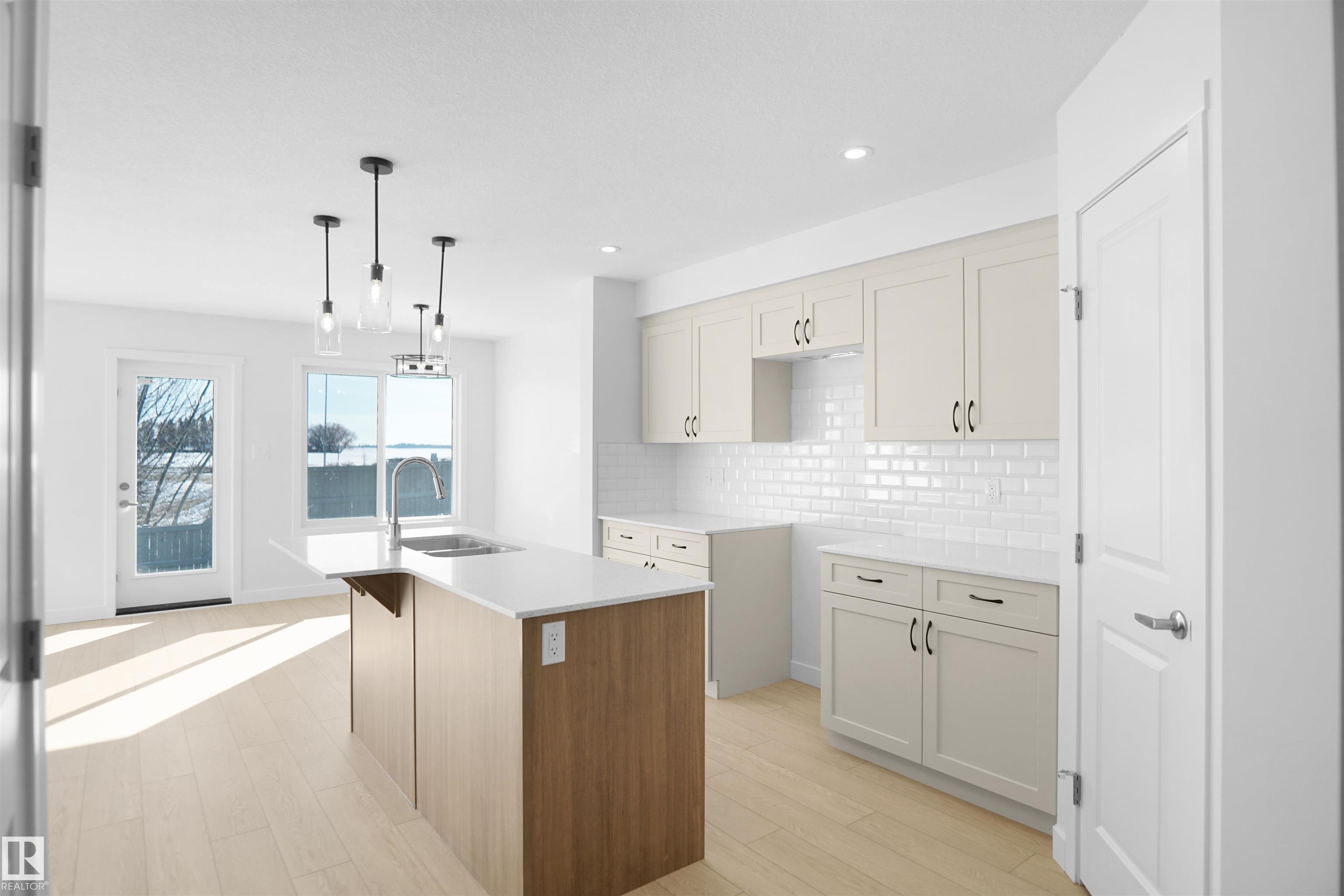 8891 Carson Way SW, Chappelle Area, Edmonton
