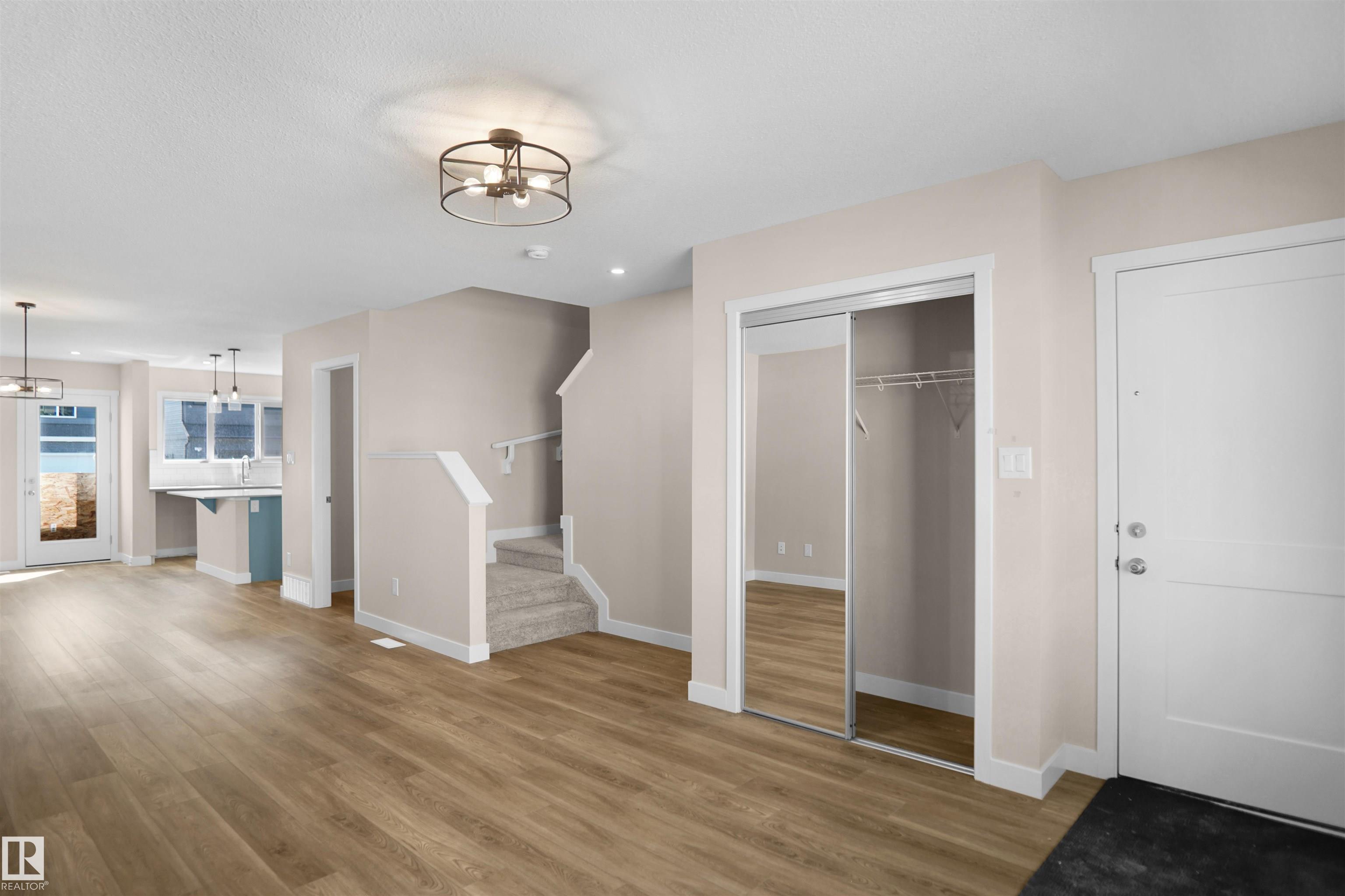 Picture for 19453 22 AV NW