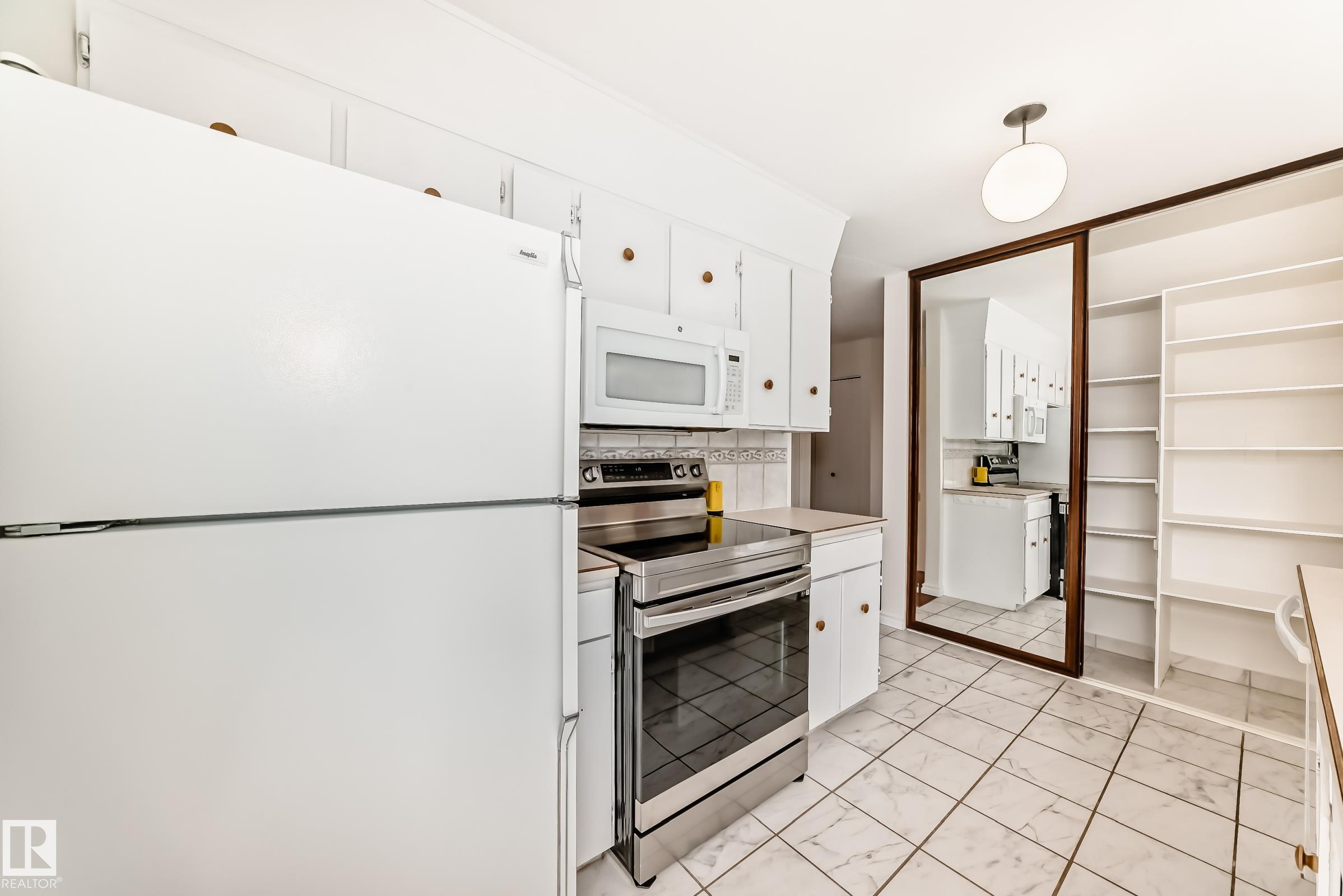 Photo 12 at 26 Gale Avenue, Glen Allan, Sherwood Park