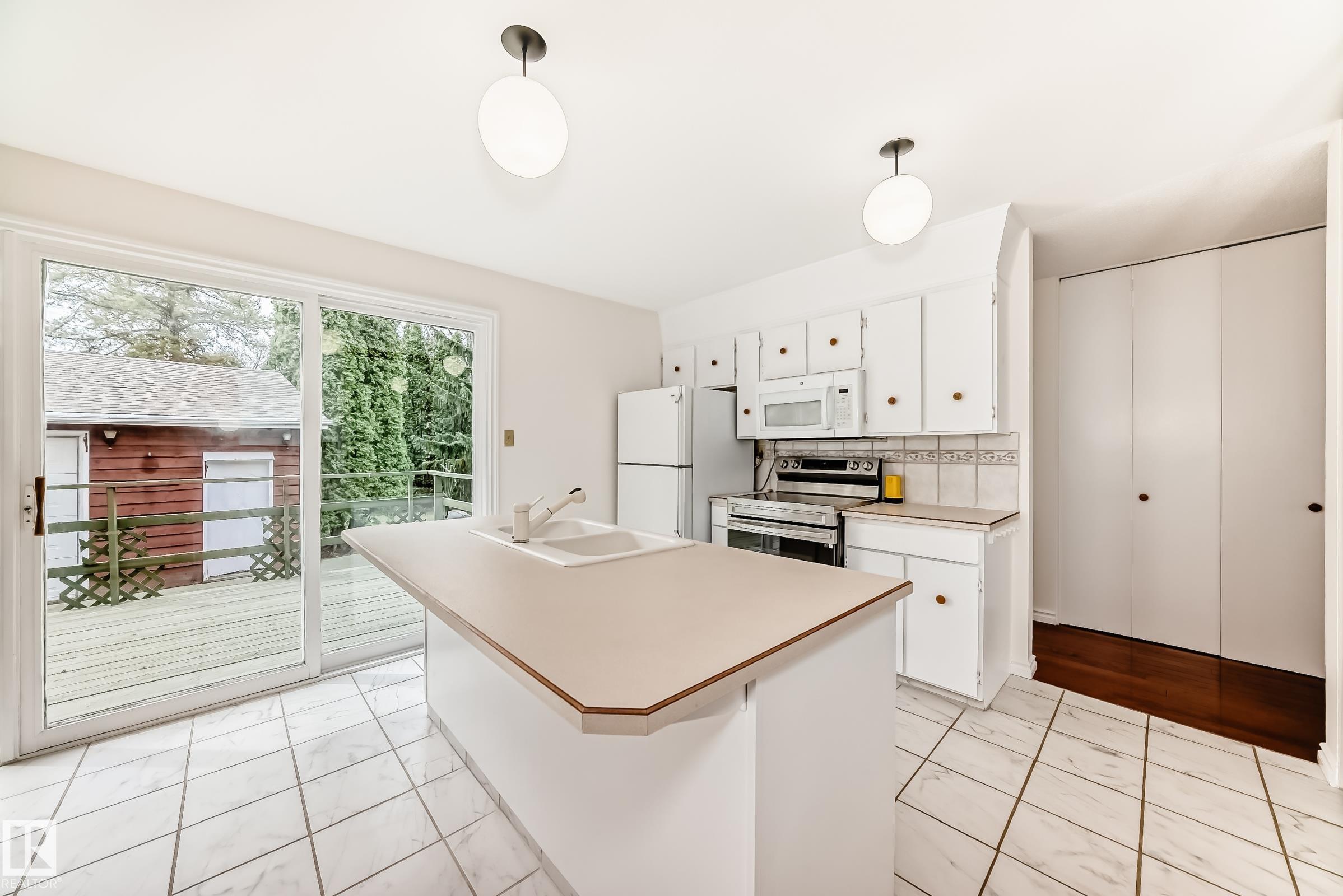 Photo 16 at 26 Gale Avenue, Glen Allan, Sherwood Park