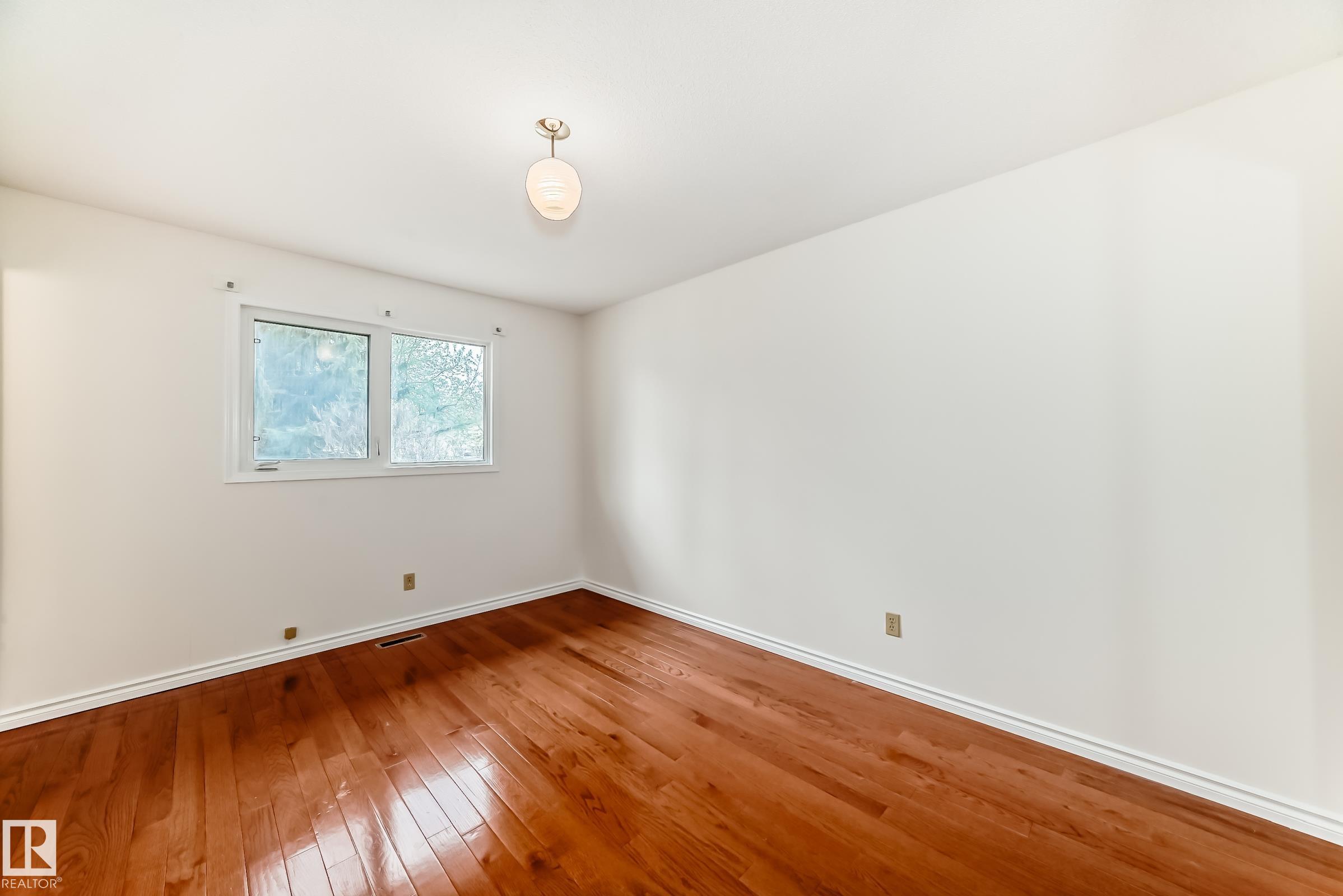 Photo 25 at 26 Gale Avenue, Glen Allan, Sherwood Park