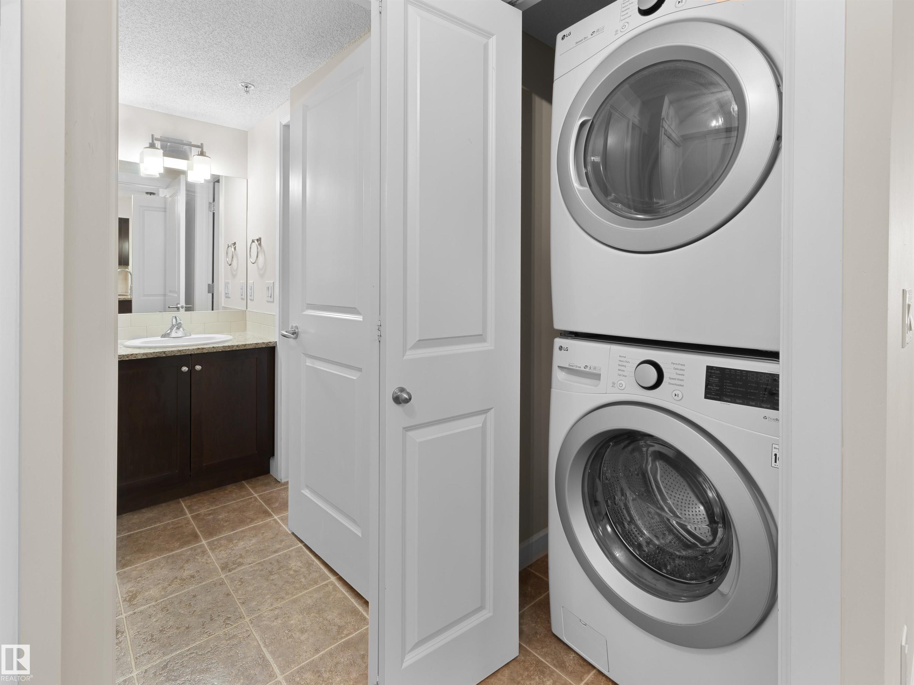 Photo 23 at 214 - 3715 Whitelaw Lane NW, Windermere, Edmonton