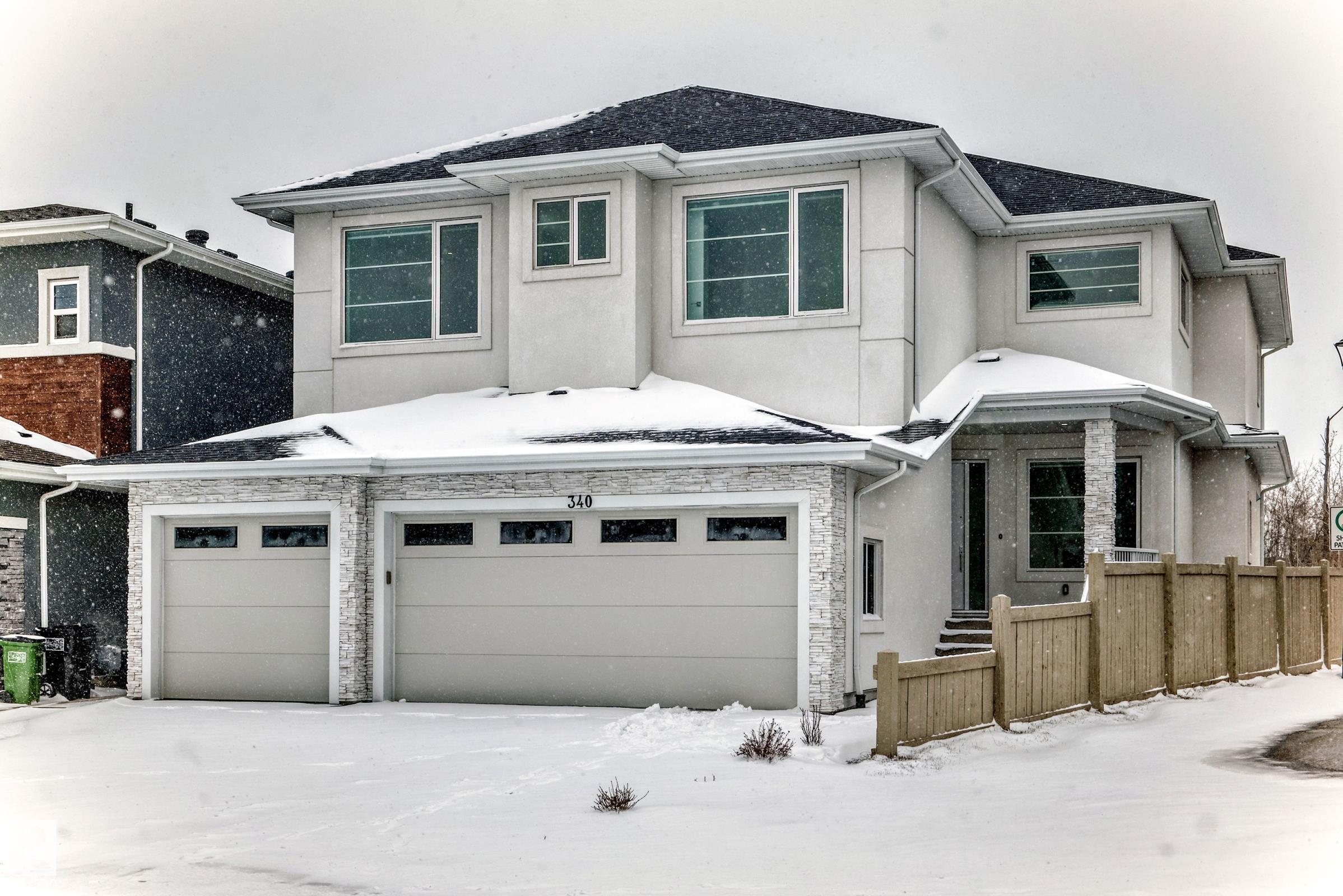 340 33 Avenue NW, Maple Crest, Edmonton