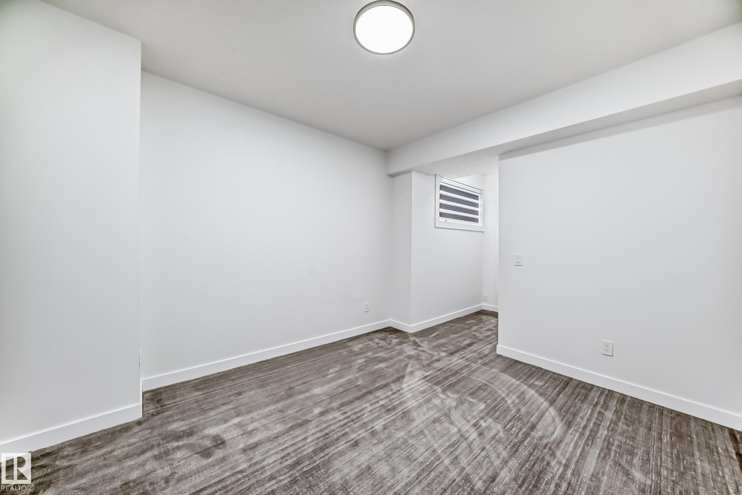 Photo 61 at 340 33 Avenue NW, Maple Crest, Edmonton