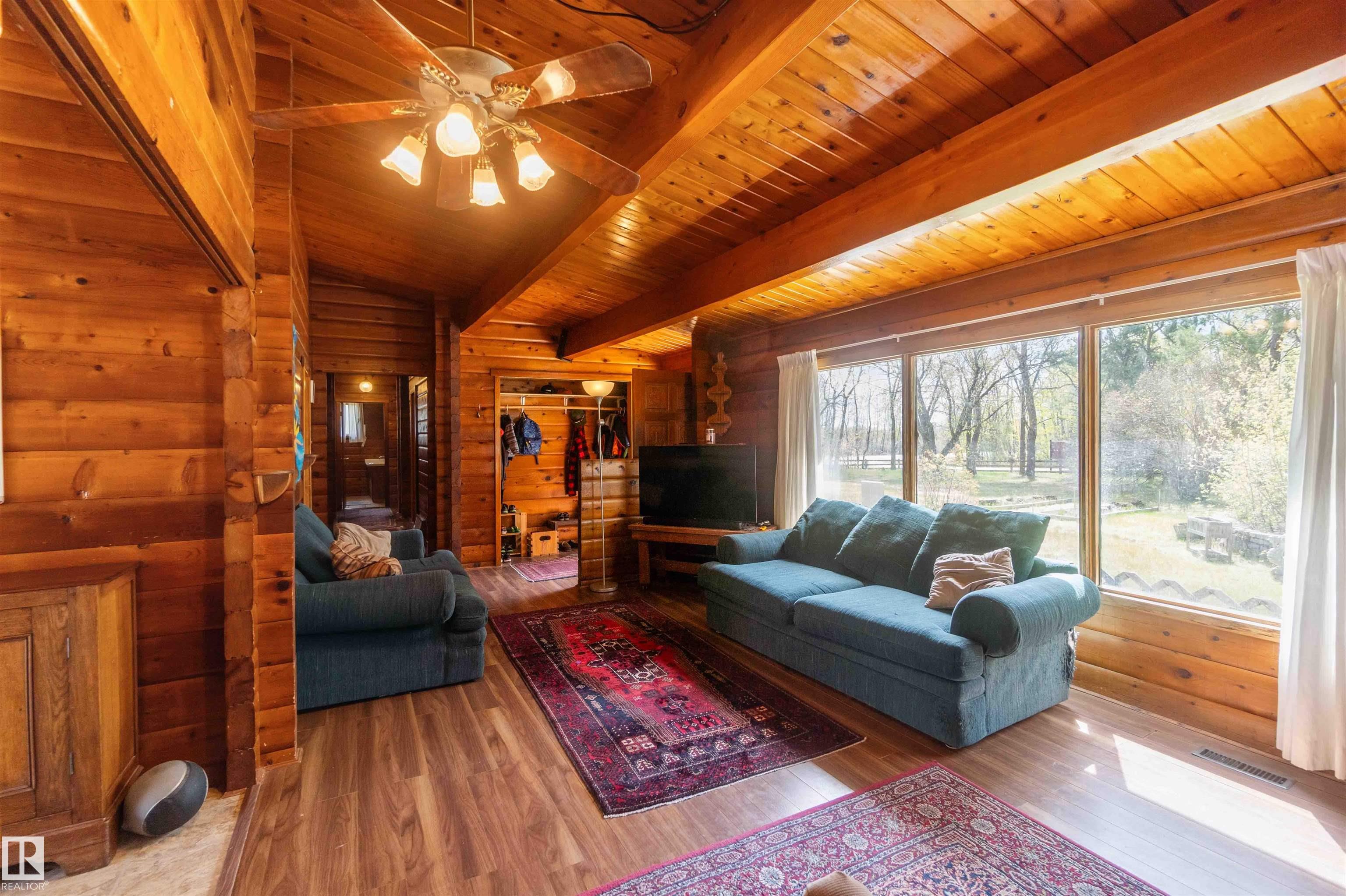 Photo 11 at 910 Hermitage Avenue, Spring Lake, Rural Parkland County