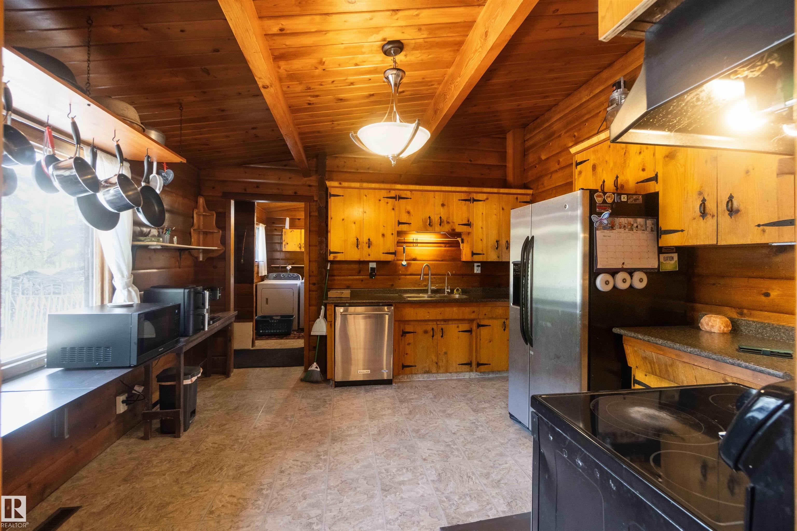 Photo 17 at 910 Hermitage Avenue, Spring Lake, Rural Parkland County