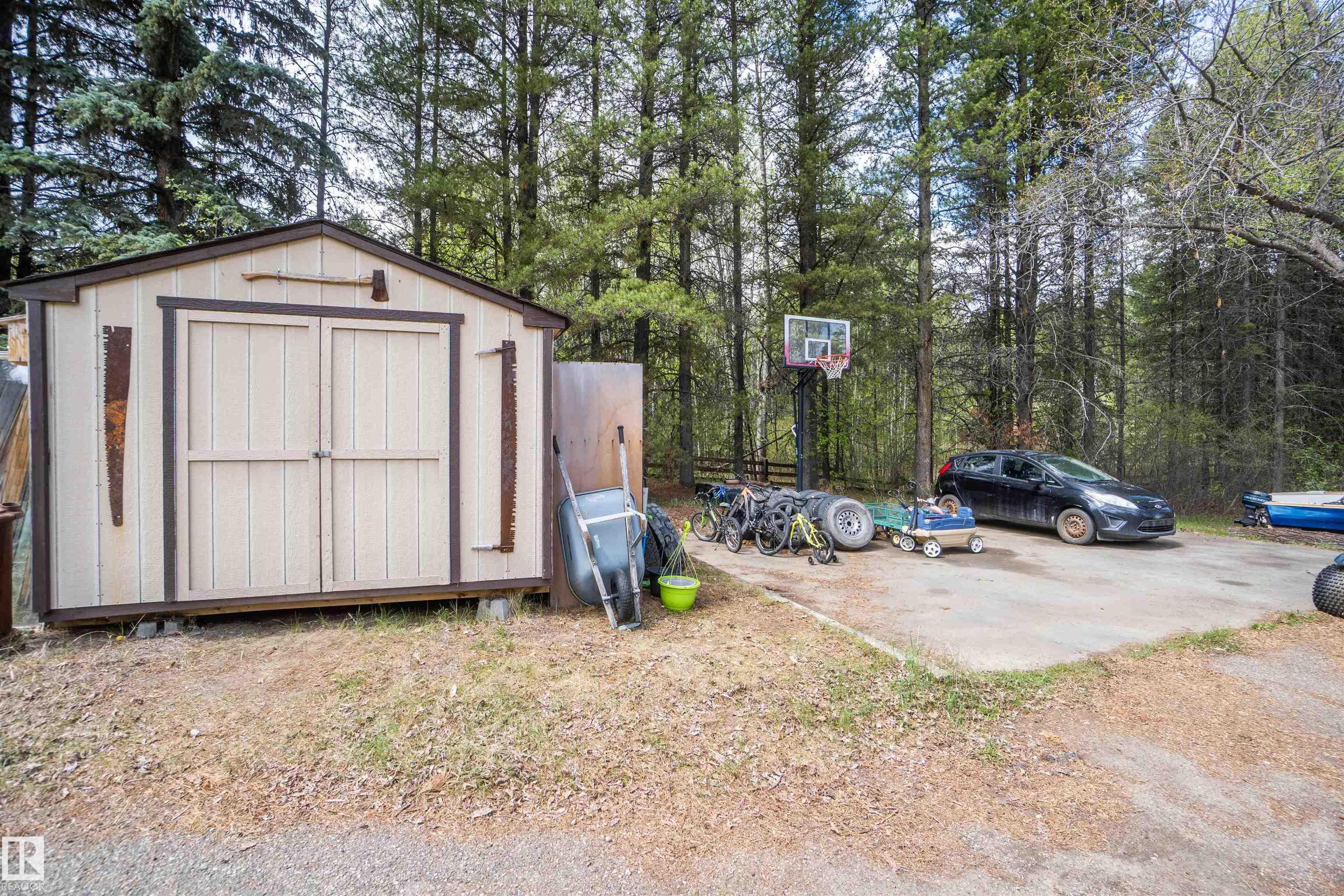 Photo 72 at 910 Hermitage Avenue, Spring Lake, Rural Parkland County