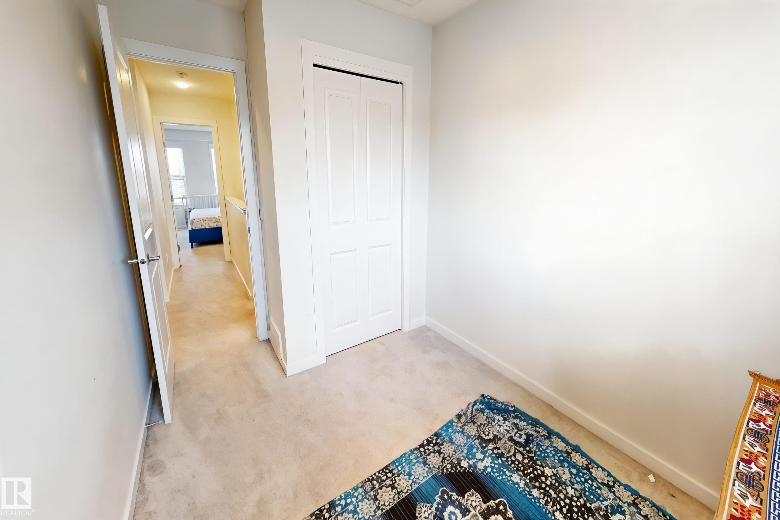 Photo 19 at 2093 Maple Road NW, Maple Crest, Edmonton