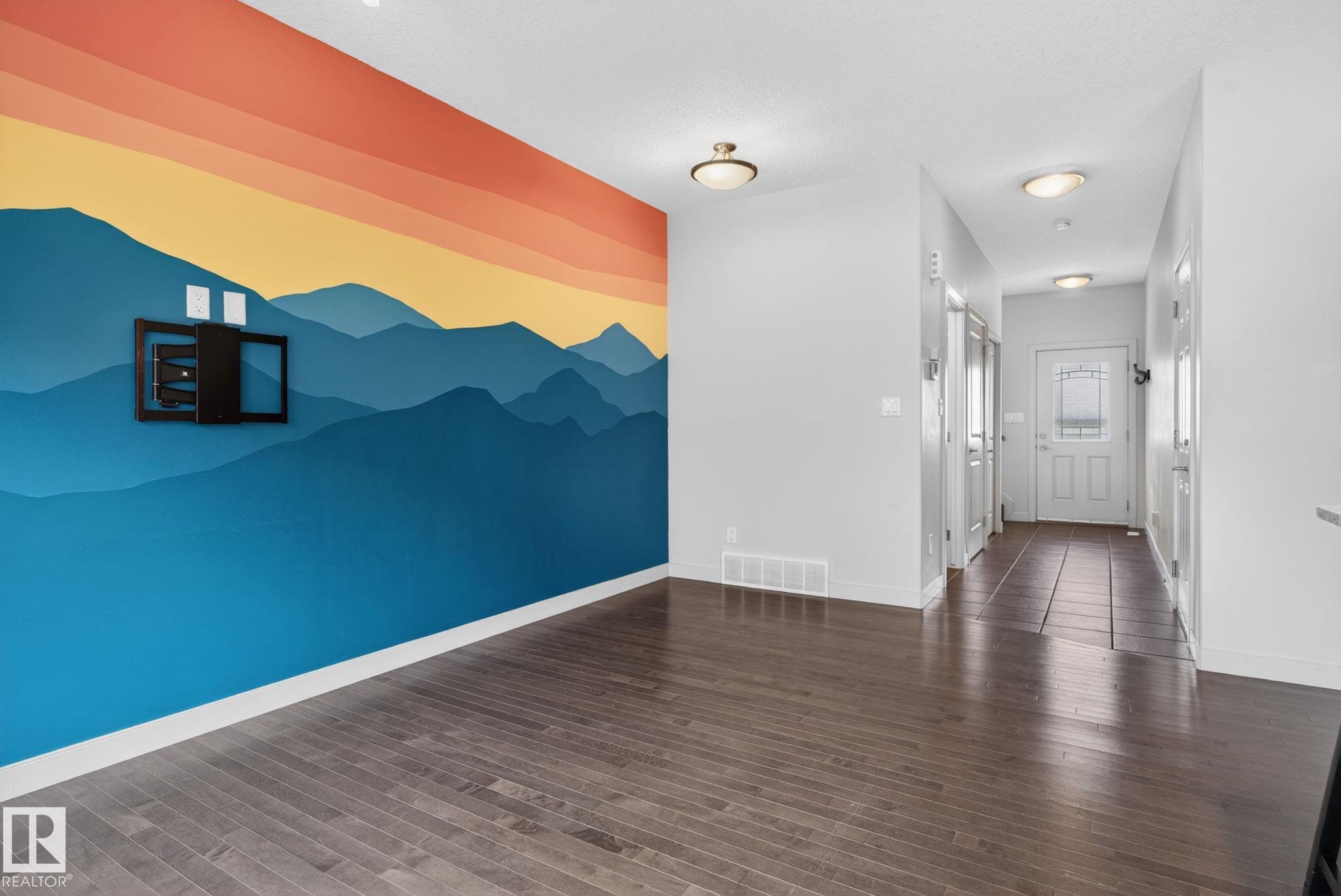 https://zimg.paragon.ice.com/ParagonImages/Property/PM/RAE/225401744/15/0/0/bfdbdaa39ee8503582bde8af5359786a/1/fffb74ee2dd235bdd9780e6057276097/225401744-6ef3a754-62f1-410a-a4d5-44dd1d08fc36.JPG
