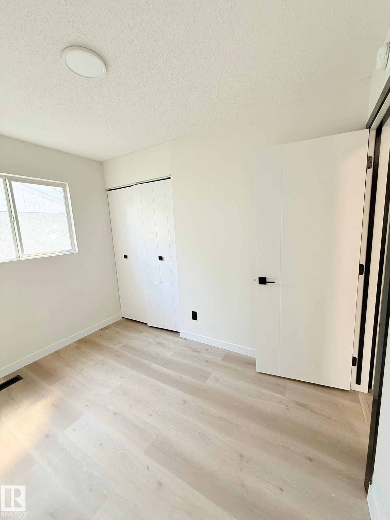 Photo 14 at 11628 151 Avenue NW, Caernarvon, Edmonton