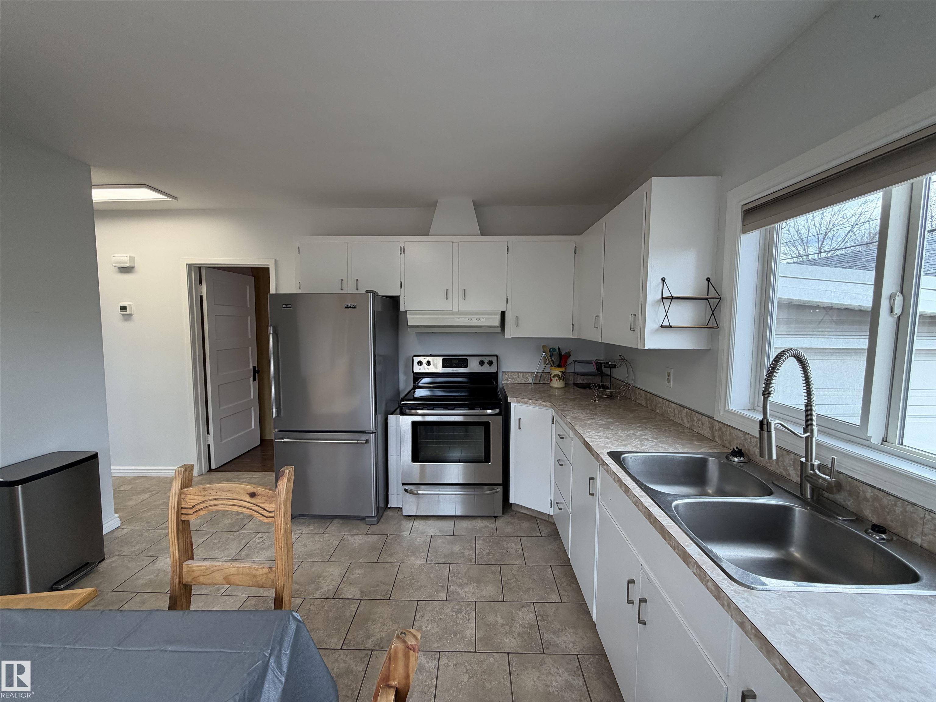 Photo 20 at 13413 59 Street NW, Belvedere, Edmonton
