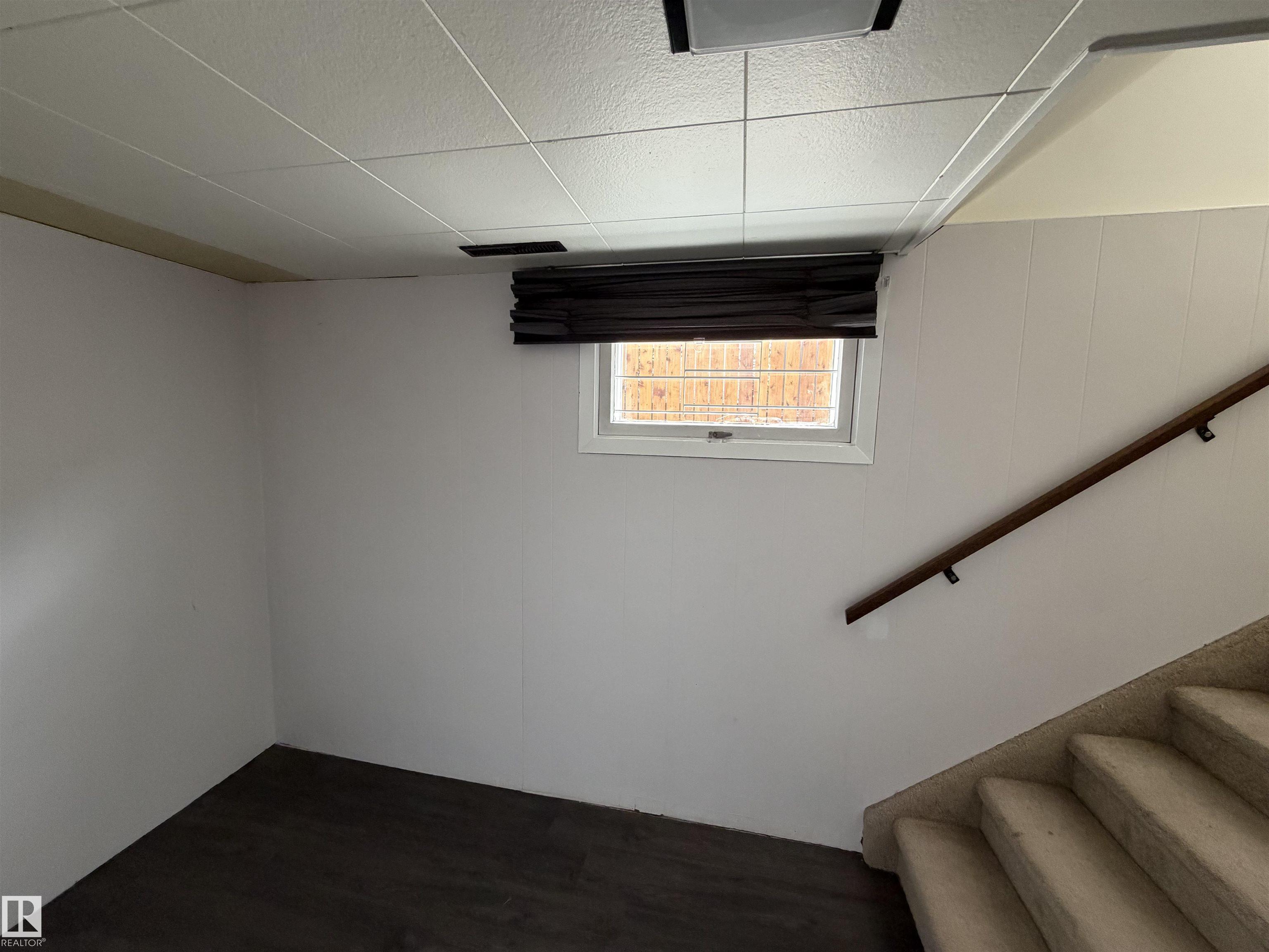 Photo 22 at 13413 59 Street NW, Belvedere, Edmonton