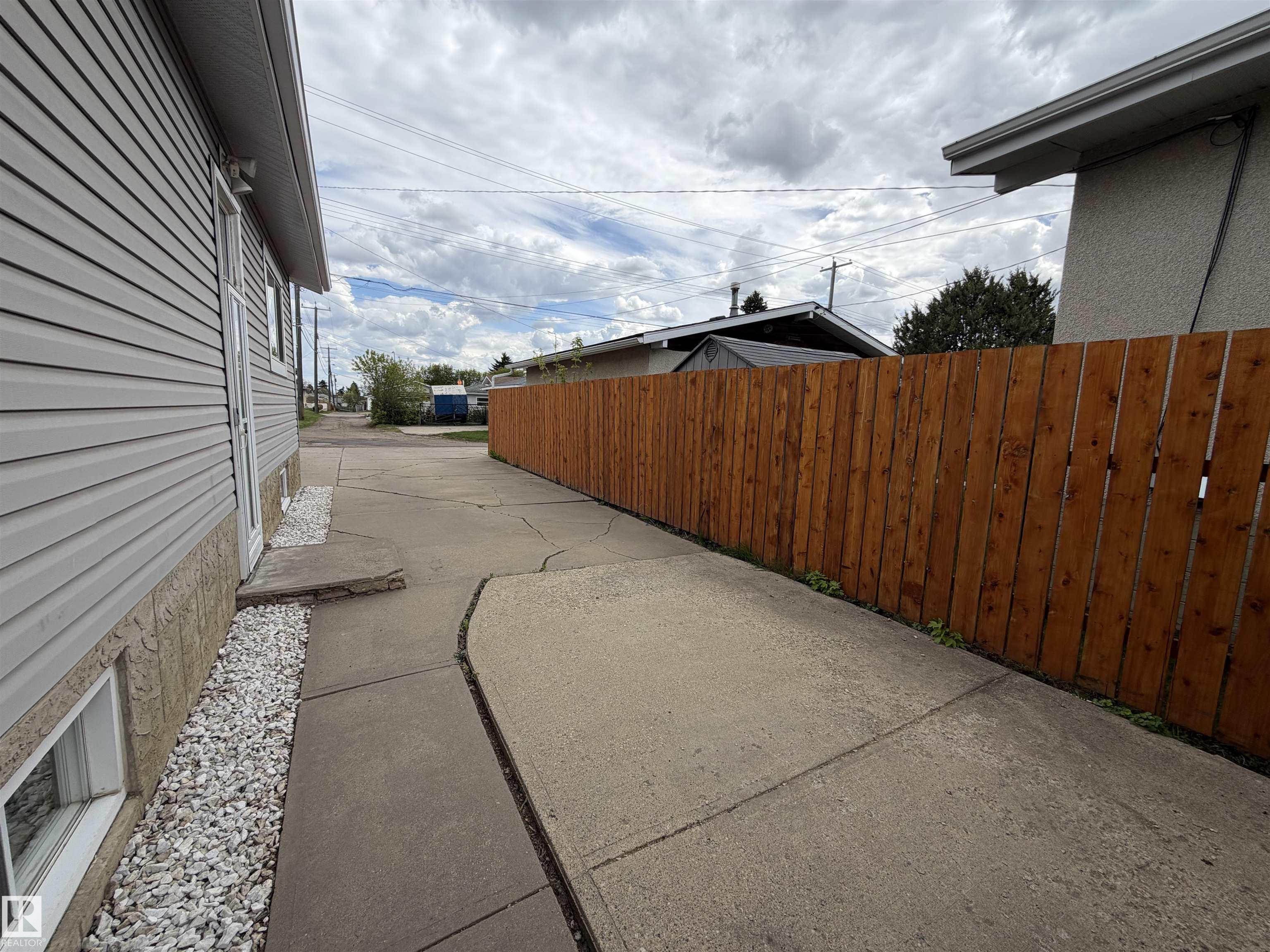 13413 59 Street NW, Belvedere, Edmonton