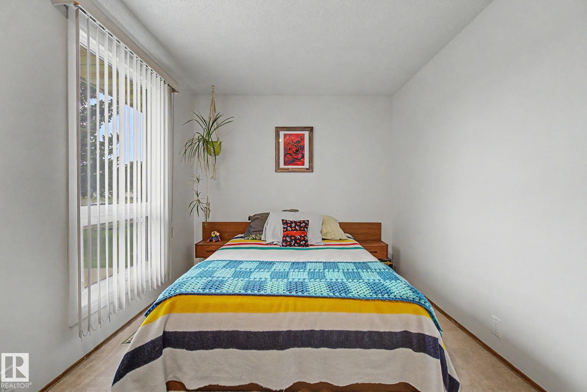 Photo 23 at 49 Main Boulevard, Mills Haven, Sherwood Park
