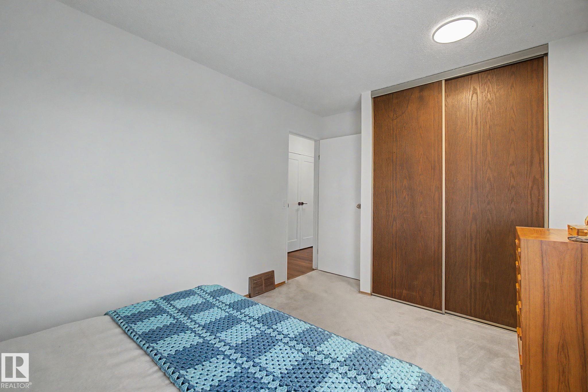 Photo 24 at 49 Main Boulevard, Mills Haven, Sherwood Park