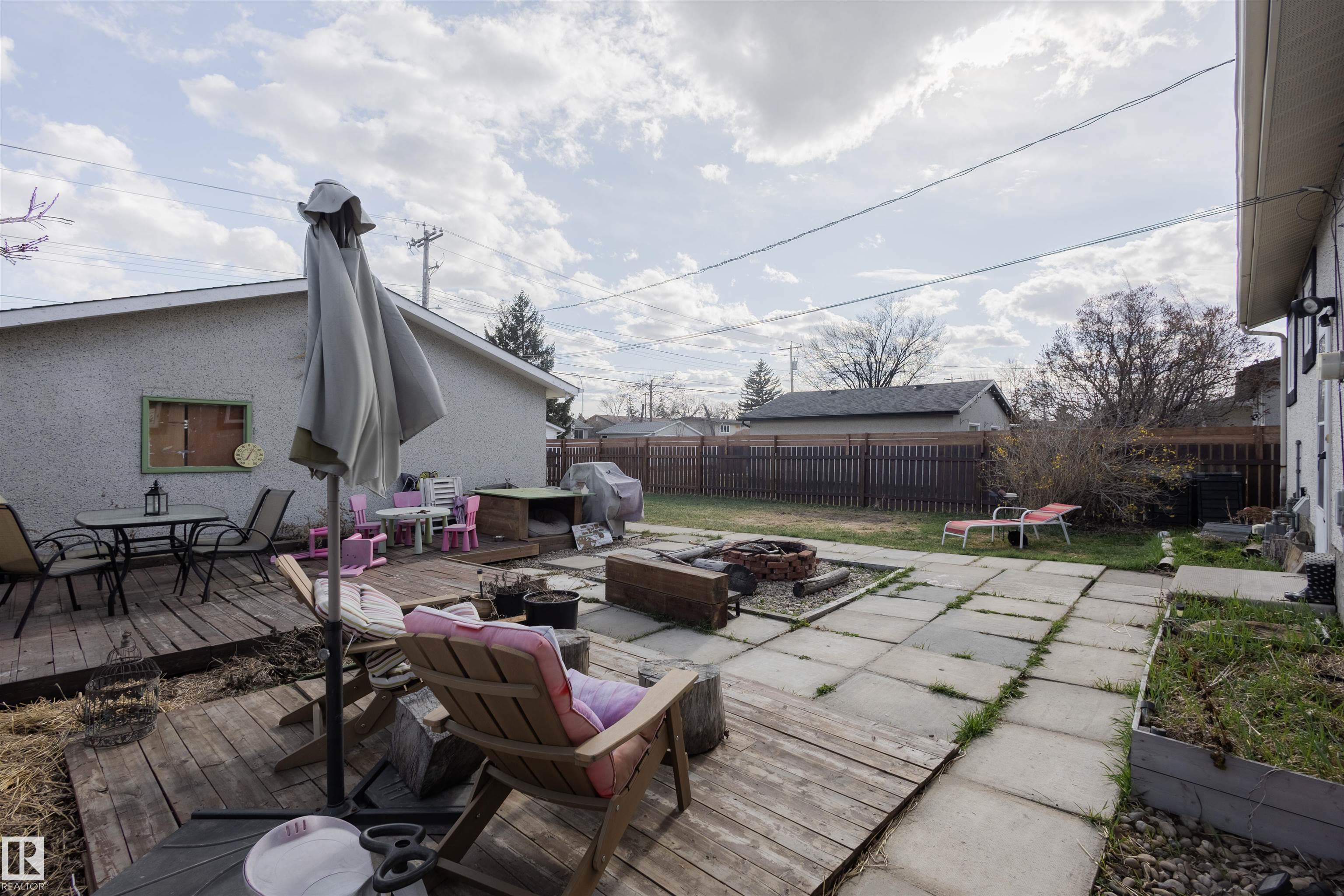Photo 25 at 5931 138 Avenue NW, York, Edmonton
