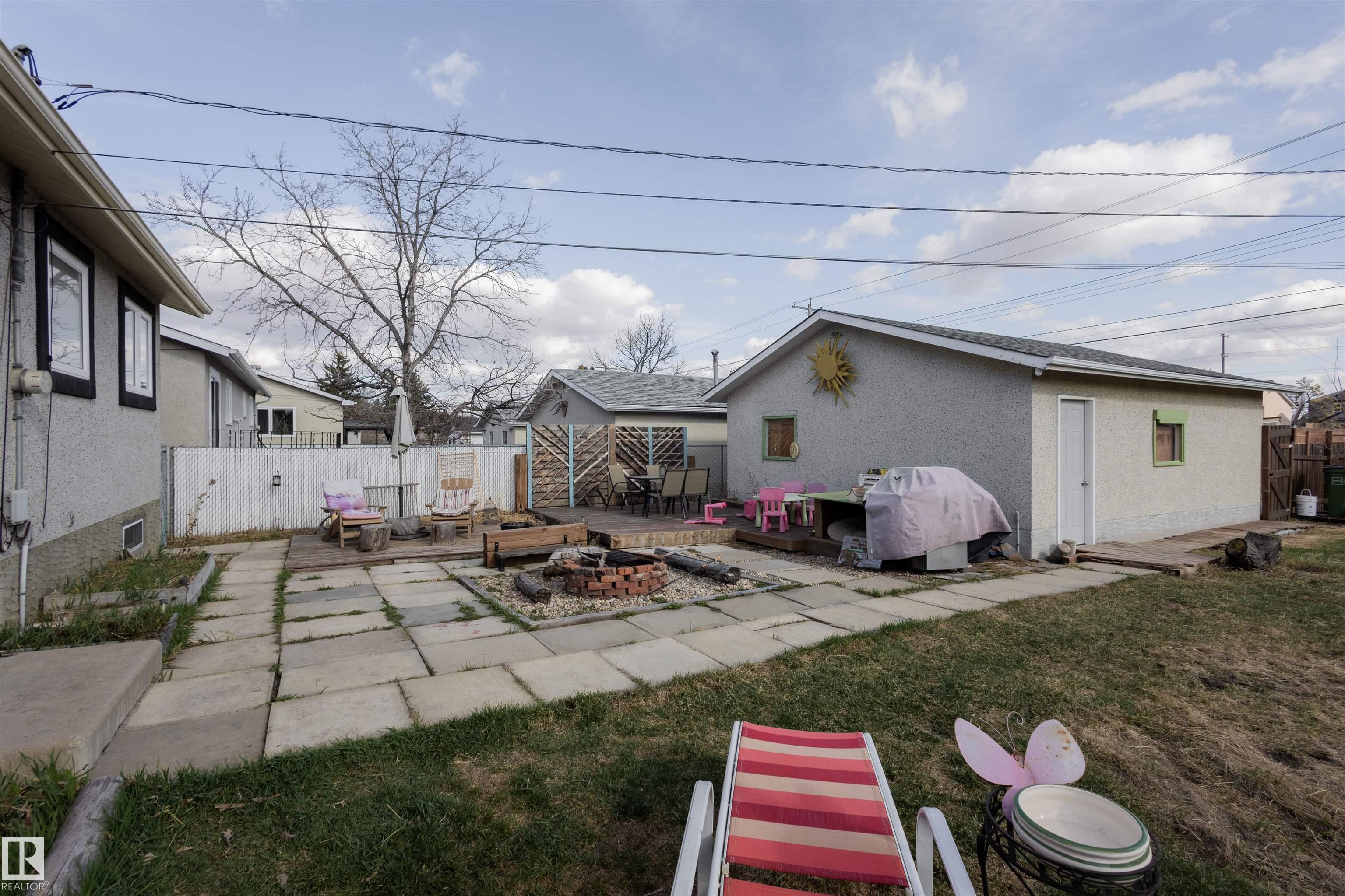 Photo 26 at 5931 138 Avenue NW, York, Edmonton