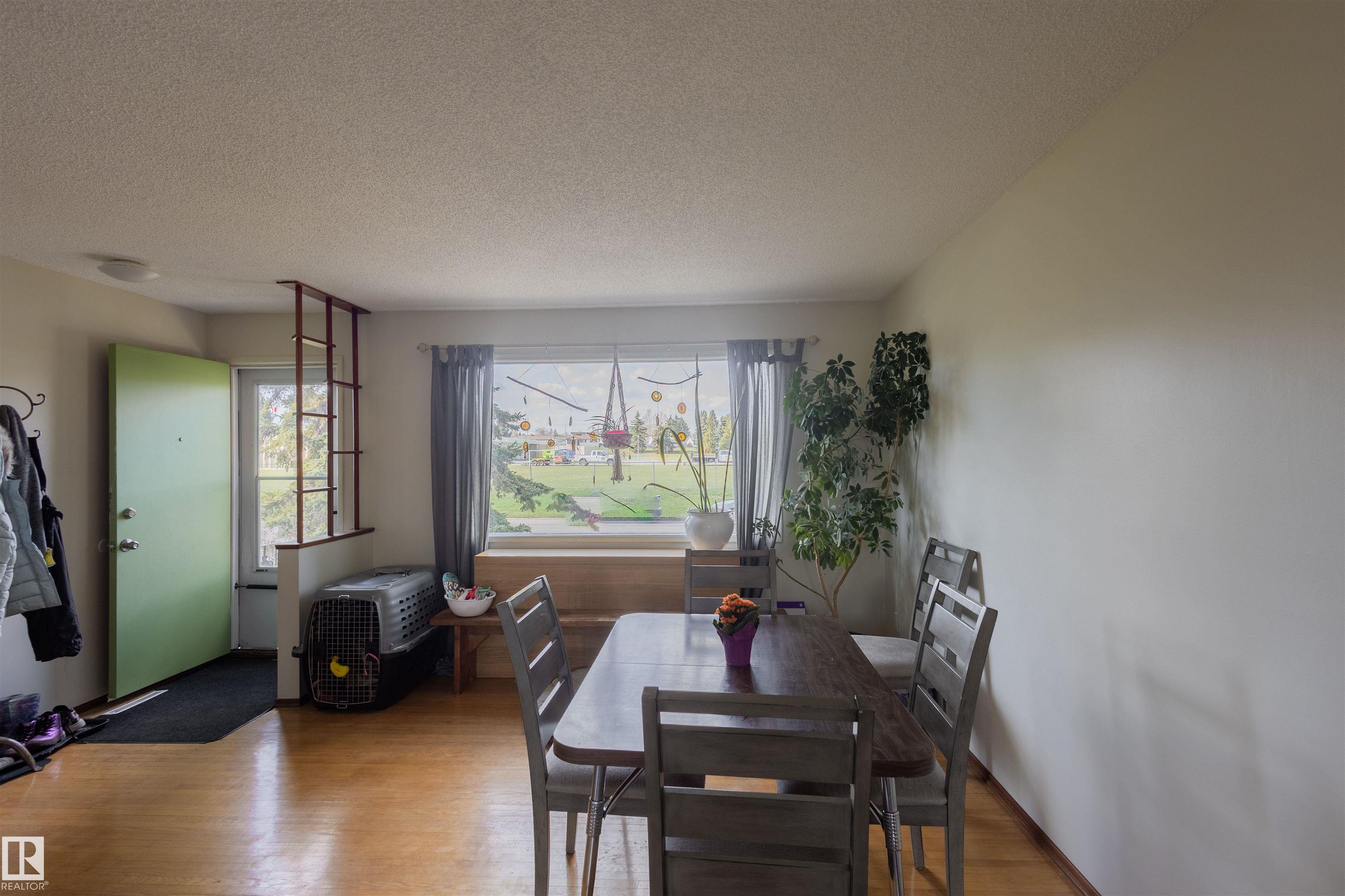 5931 138 Avenue NW, York, Edmonton