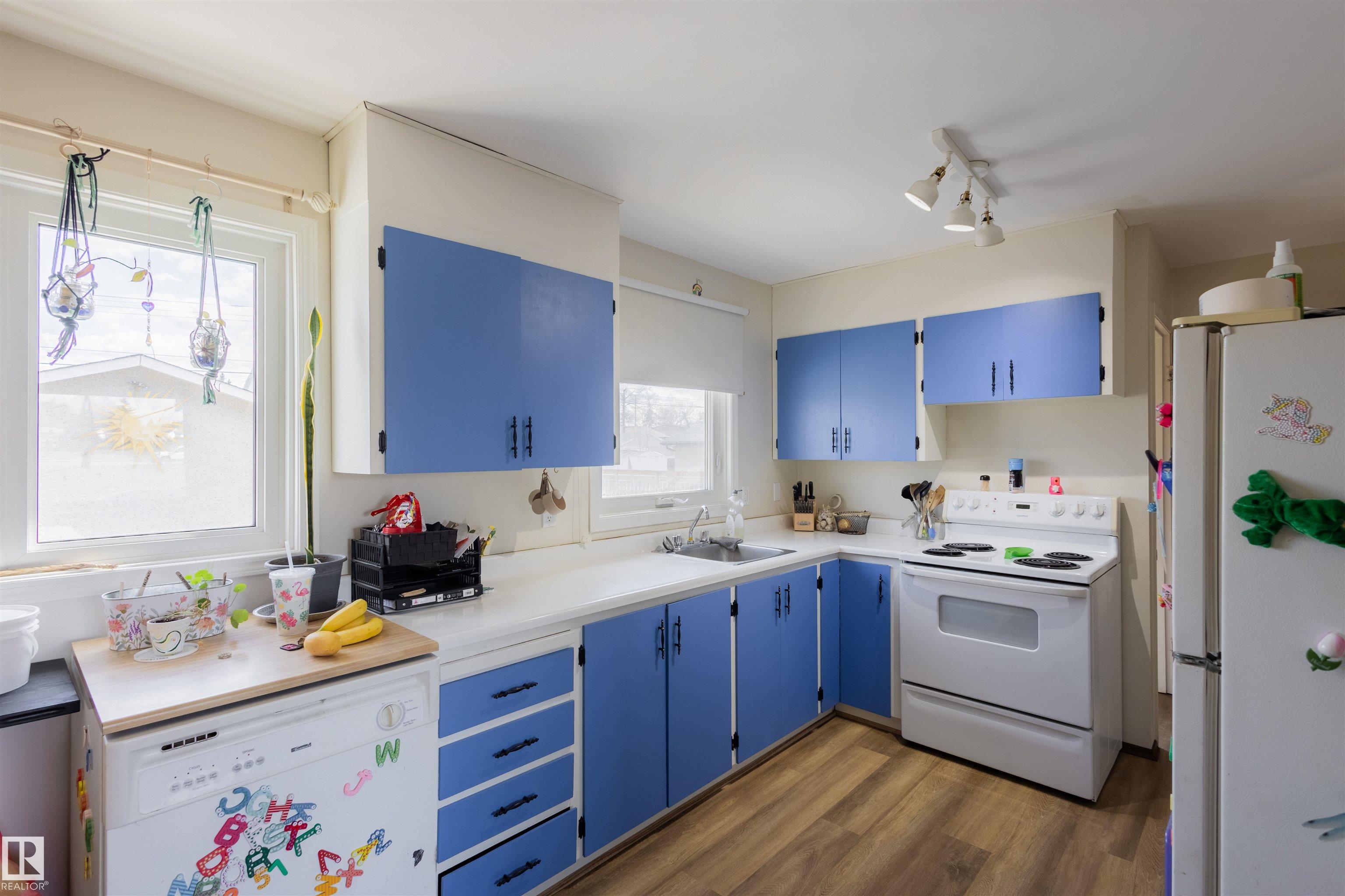 5931 138 Avenue NW, York, Edmonton