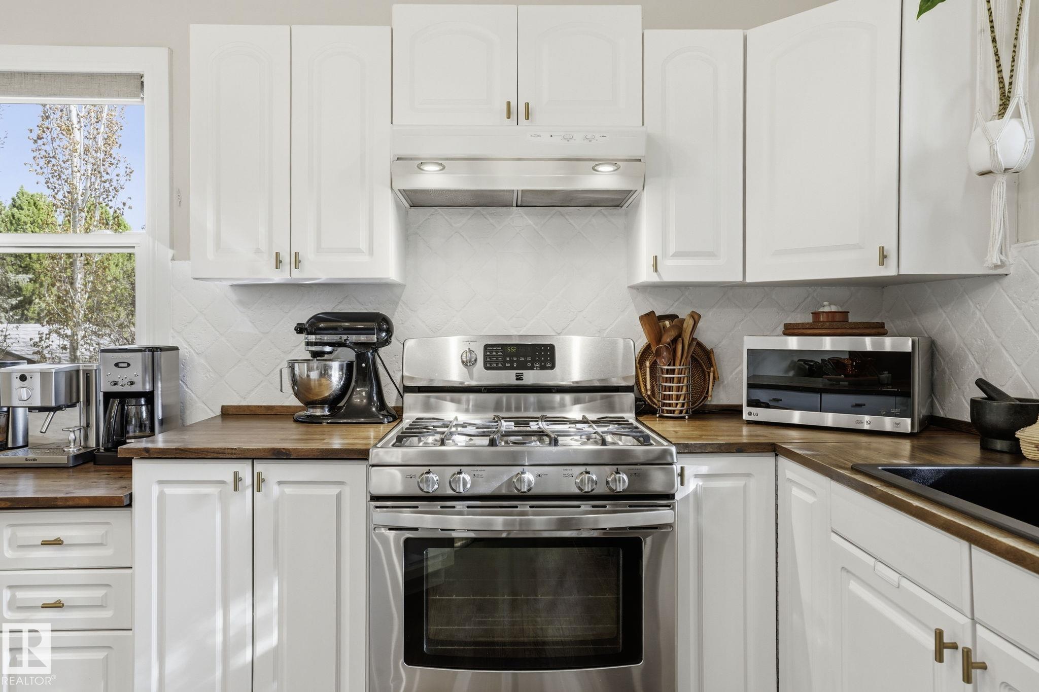 Photo 10 at 4 Langley Drive, Old Fort Saskatchewan, Fort Saskatchewan