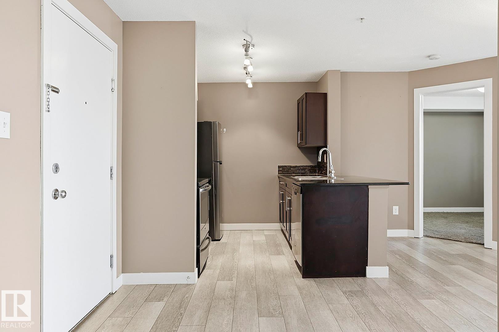 109 - 11803 22 Avenue SW, Heritage Valley Town Centre Area, Edmonton