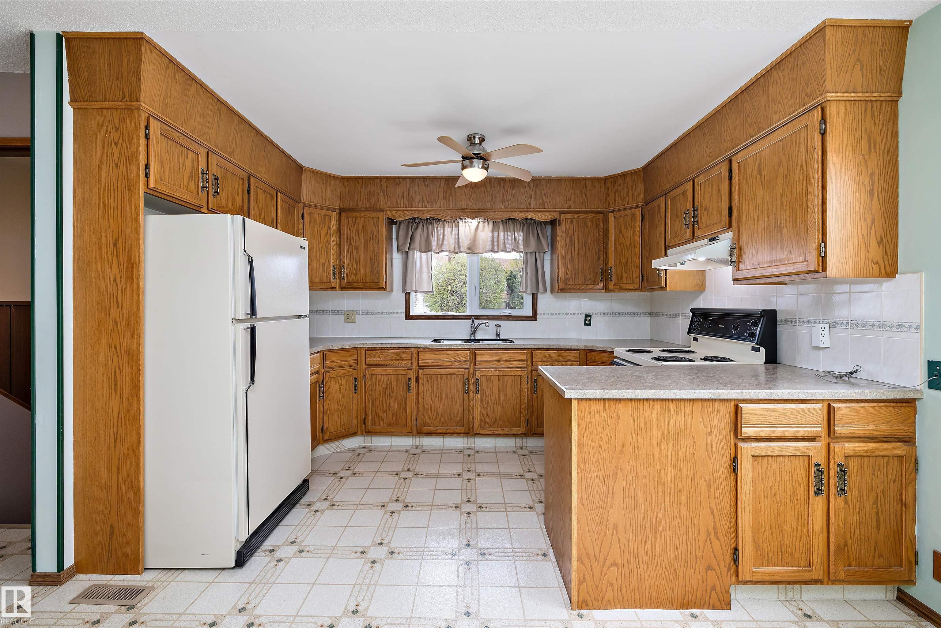 16307 111 Street NW, Lorelei, Edmonton