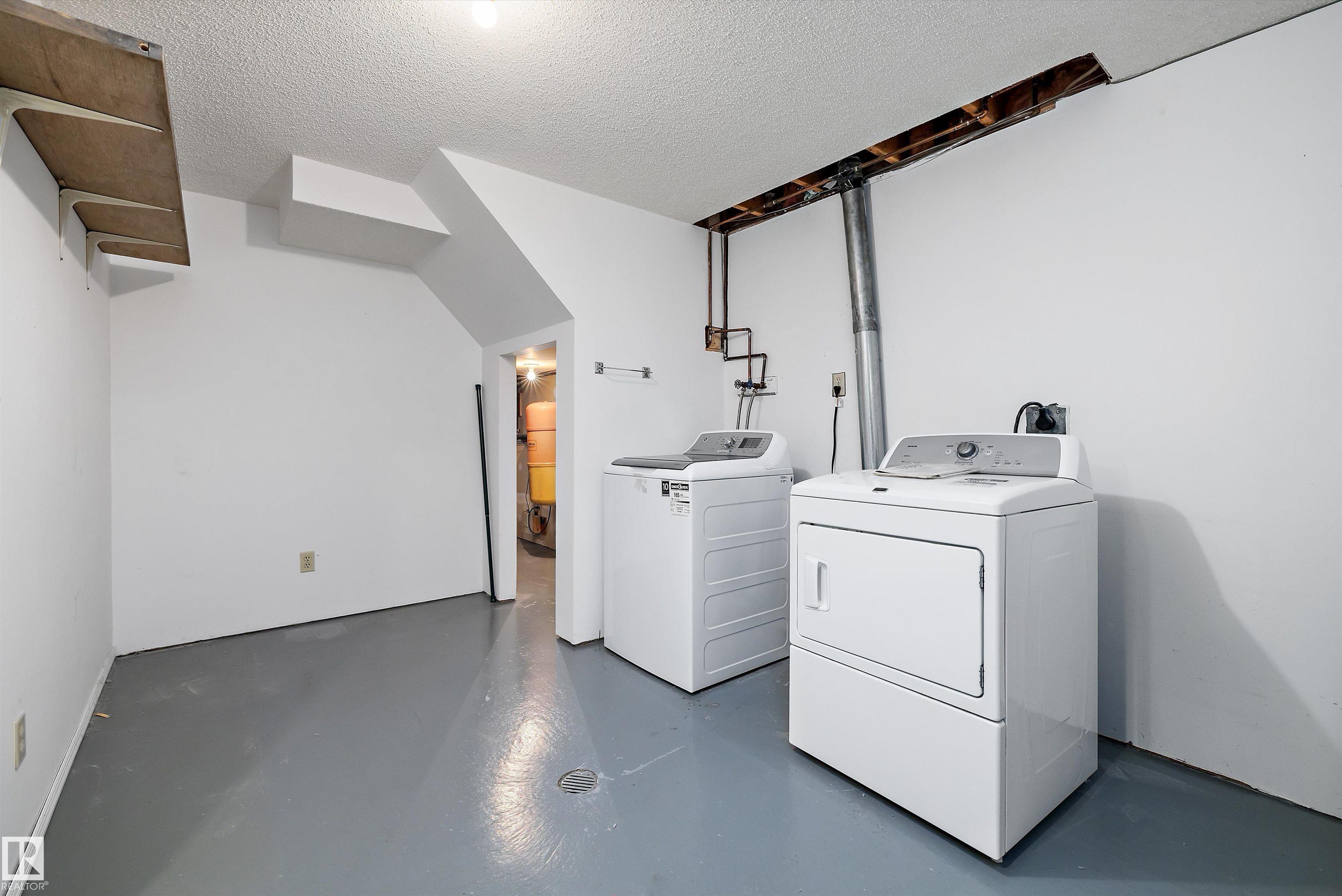 Photo 31 at 16307 111 Street NW, Lorelei, Edmonton