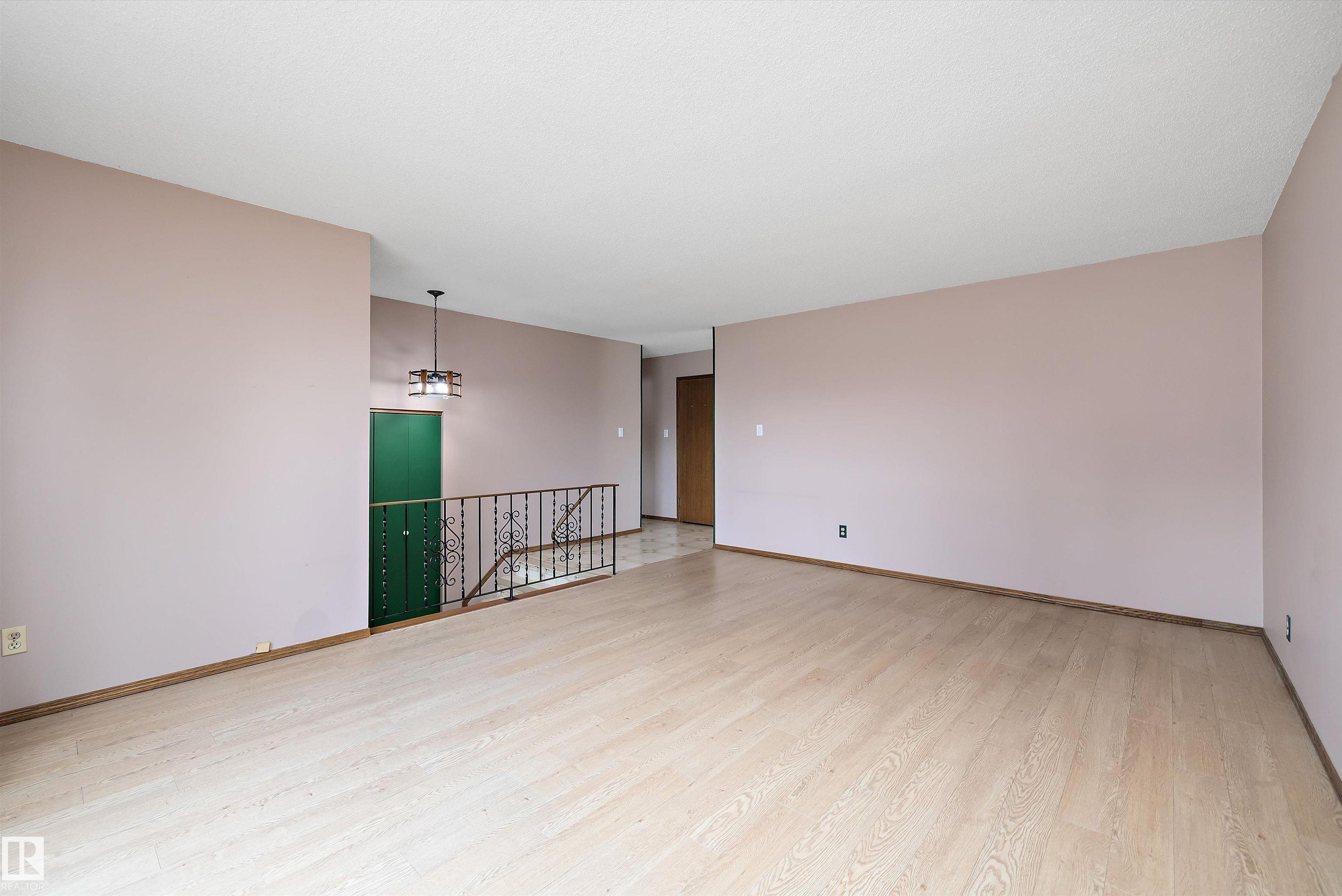Photo 10 at 16307 111 Street NW, Lorelei, Edmonton