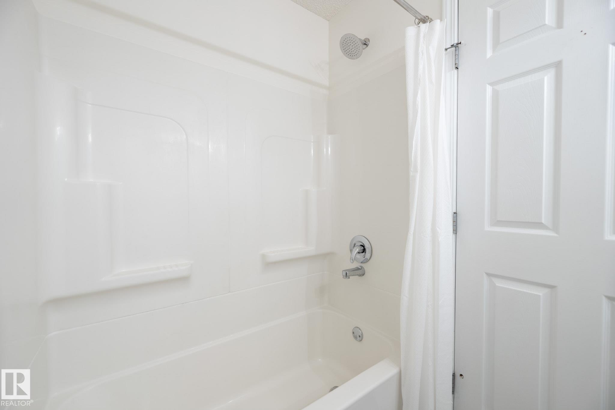 Photo 39 at 2928 25 Street NW, Silver Berry, Edmonton