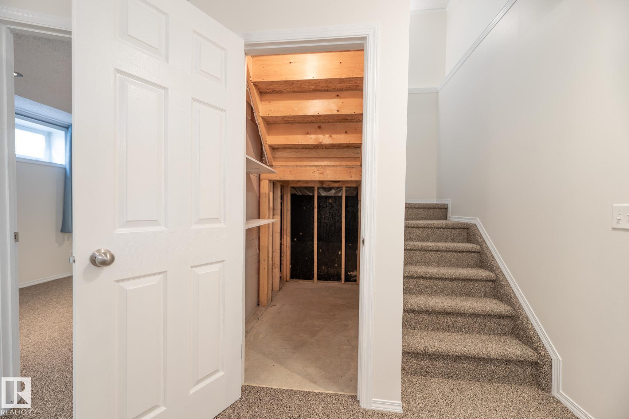 Photo 51 at 2928 25 Street NW, Silver Berry, Edmonton